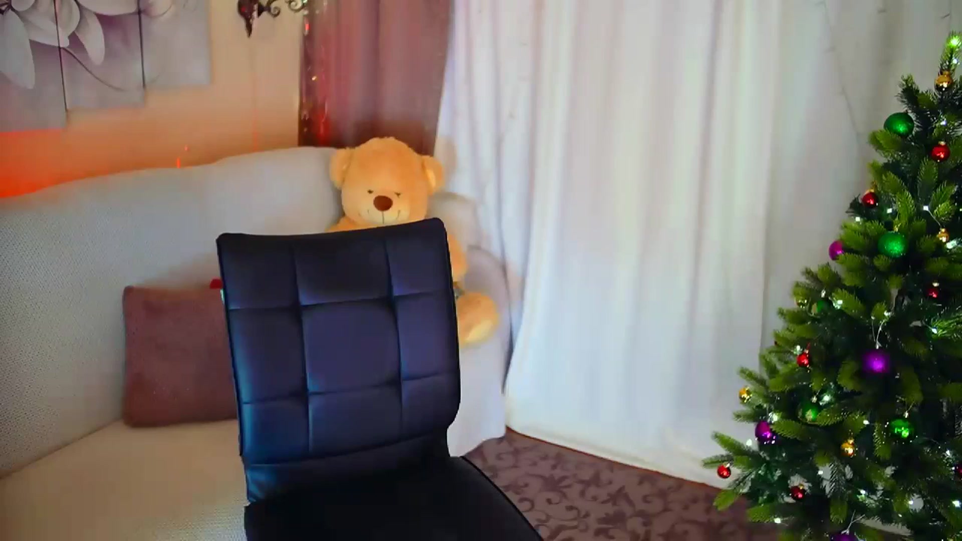 Gallery image thumbnail from Innocent_Soul's myfreecams stream on, 01/17/2024, 13:44 image 2 of 20