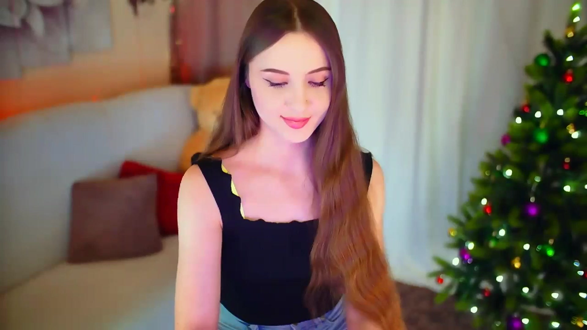 Gallery image thumbnail from Innocent_Soul's myfreecams stream on, 01/20/2024, 14:23 image 10 of 20