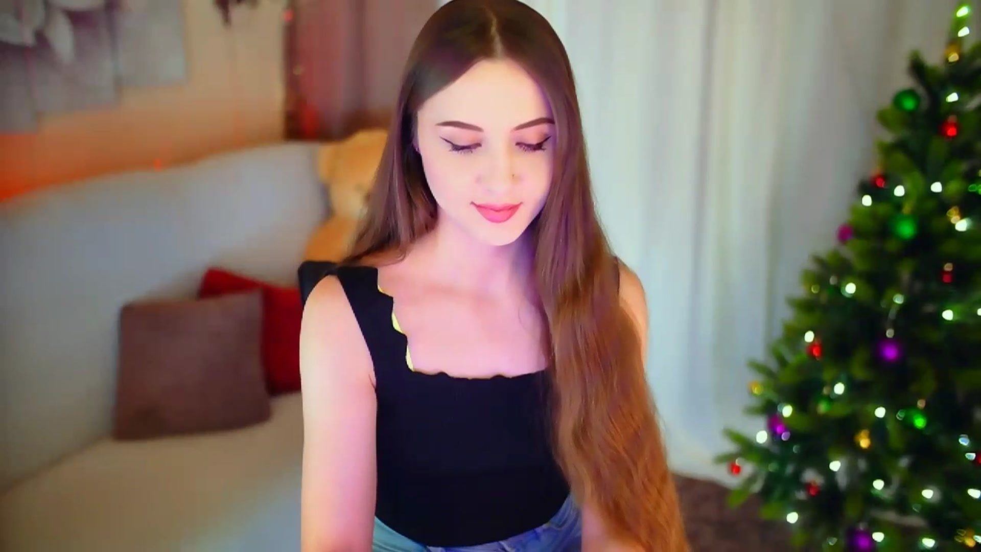 Gallery image thumbnail from Innocent_Soul's myfreecams stream on, 01/20/2024, 14:23 image 5 of 20
