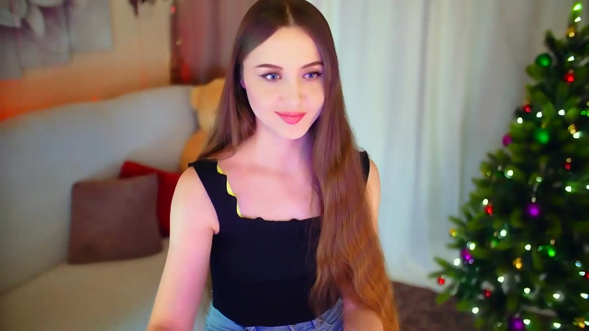 Gallery image thumbnail from Innocent_Soul's myfreecams stream on, 01/20/2024, 14:23 image 11 of 20