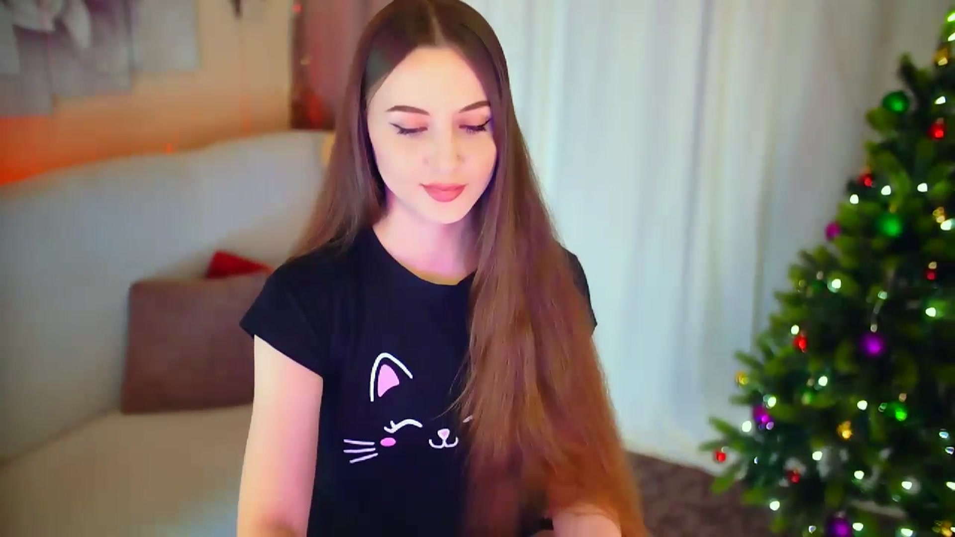 Gallery image thumbnail from Innocent_Soul's myfreecams stream on, 01/22/2024, 15:46 image 8 of 20