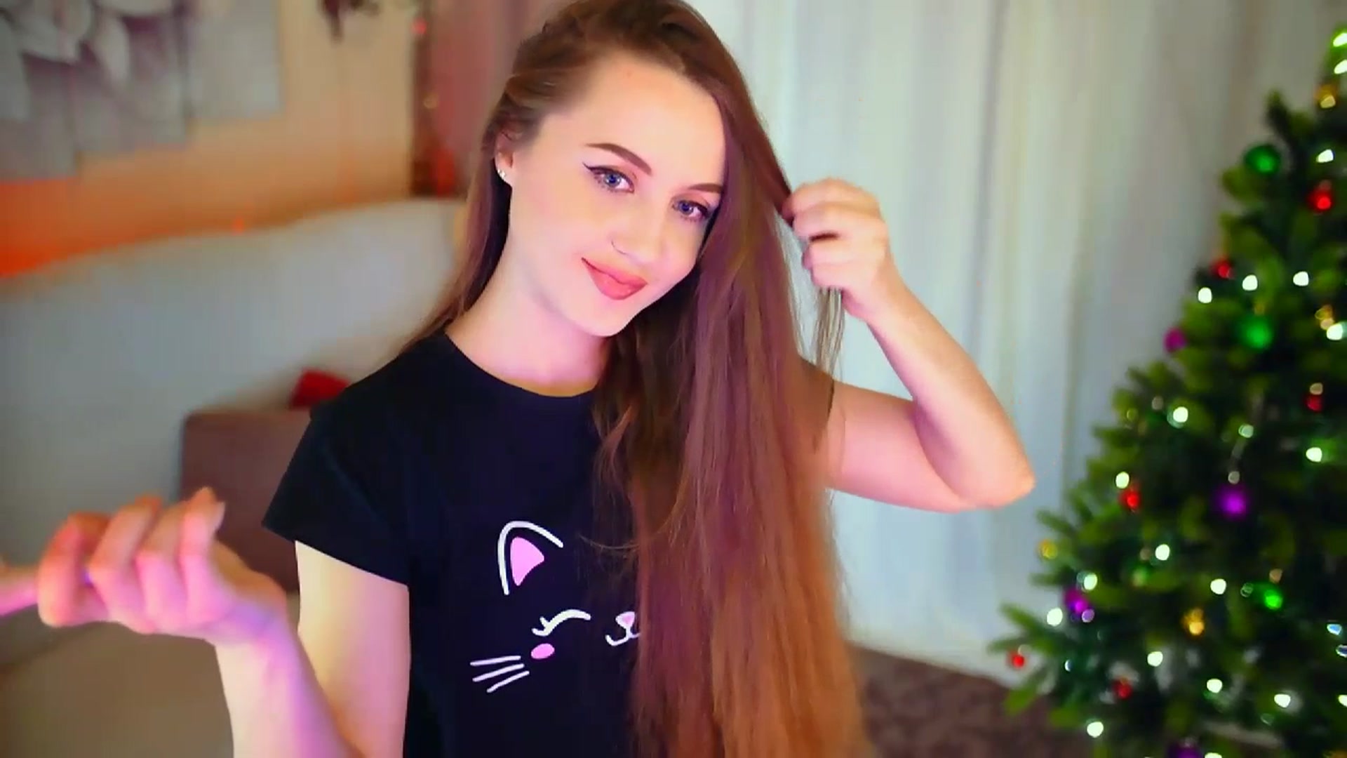 Gallery image thumbnail from Innocent_Soul's myfreecams stream on, 01/22/2024, 15:46 image 17 of 20