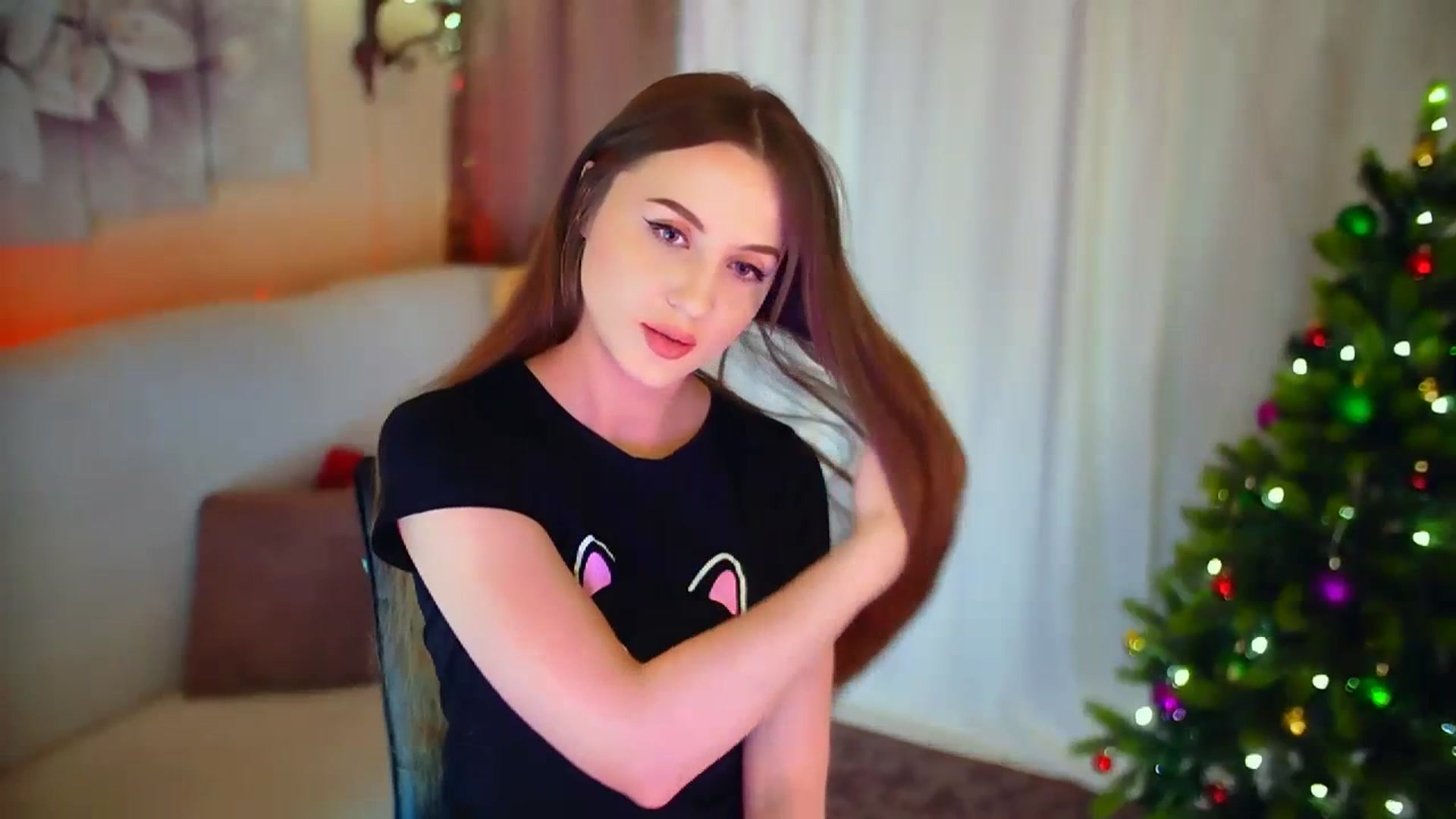 Gallery image thumbnail from Innocent_Soul's myfreecams stream on, 01/22/2024, 17:01 image 3 of 20