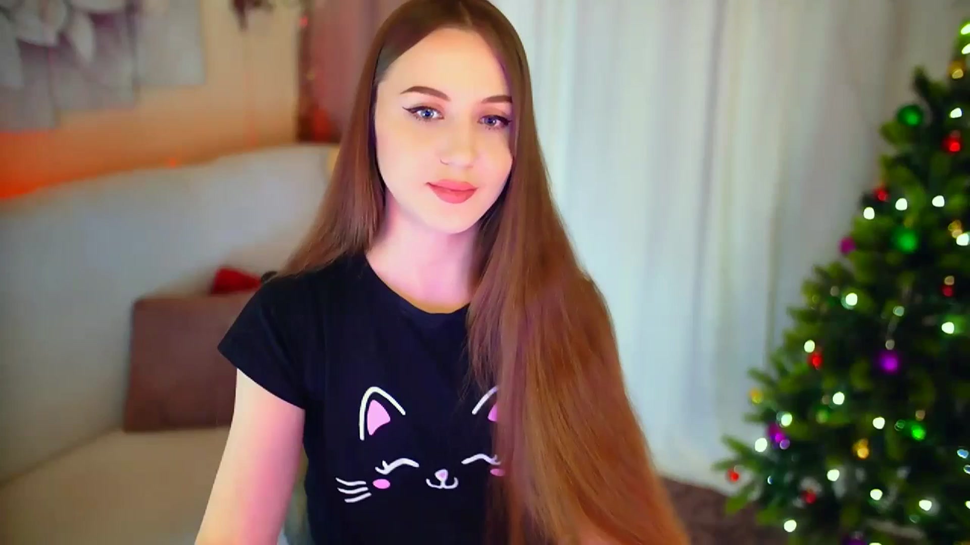 Gallery image thumbnail from Innocent_Soul's myfreecams stream on, 01/22/2024, 17:01 image 10 of 20