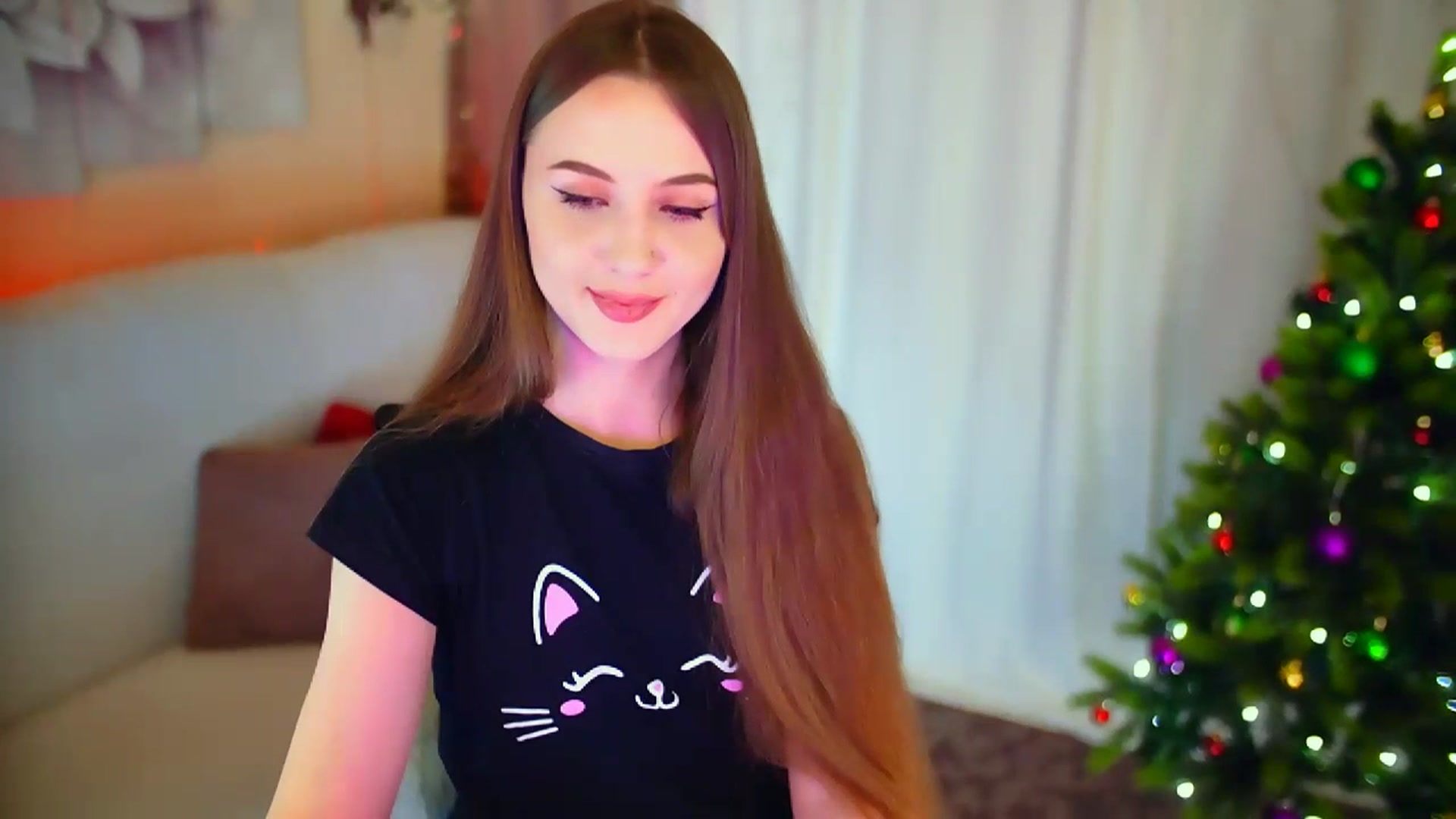 Gallery image thumbnail from Innocent_Soul's myfreecams stream on, 01/22/2024, 17:01 image 18 of 20
