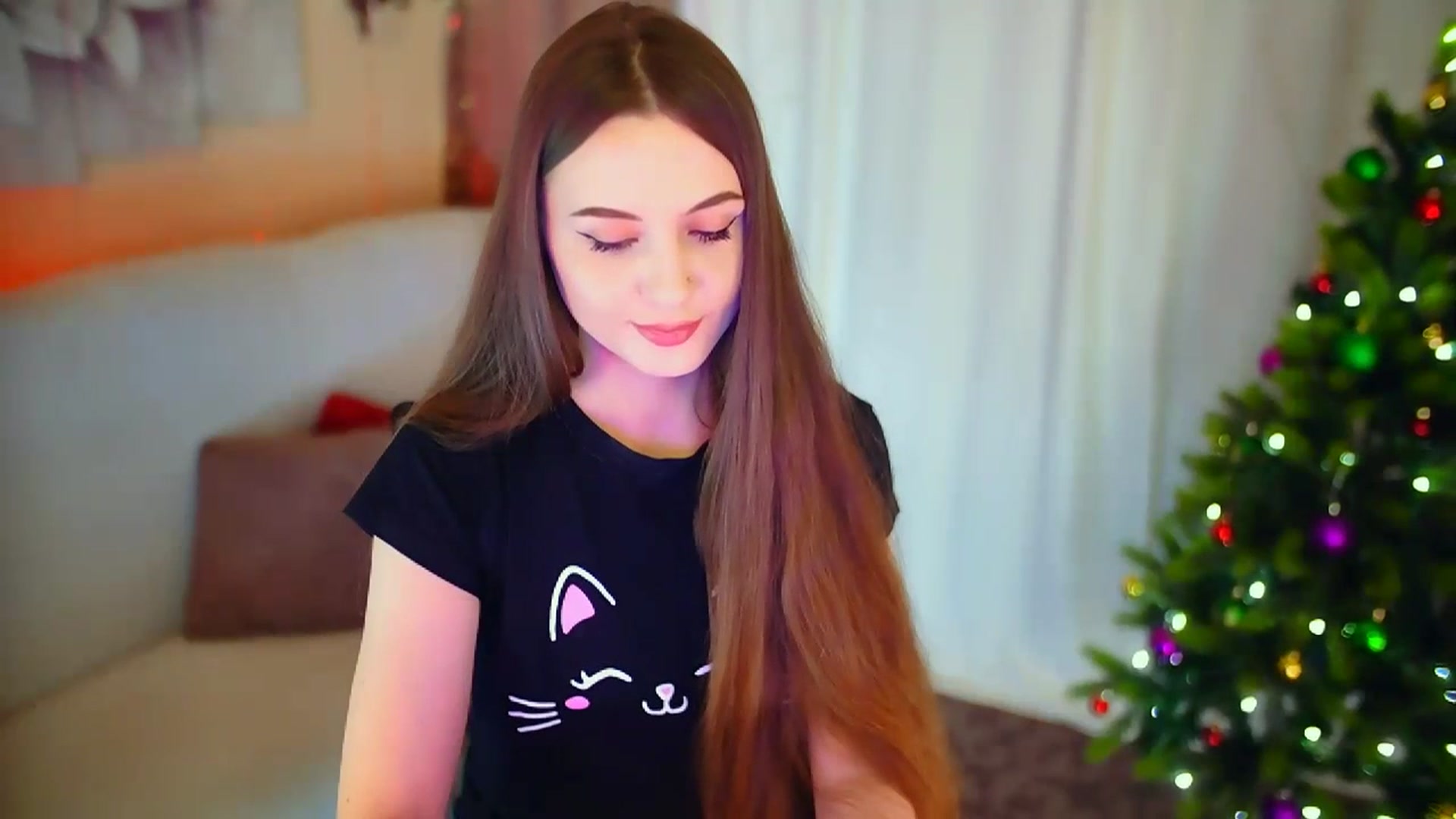 Gallery image thumbnail from Innocent_Soul's myfreecams stream on, 01/22/2024, 17:01 image 2 of 20