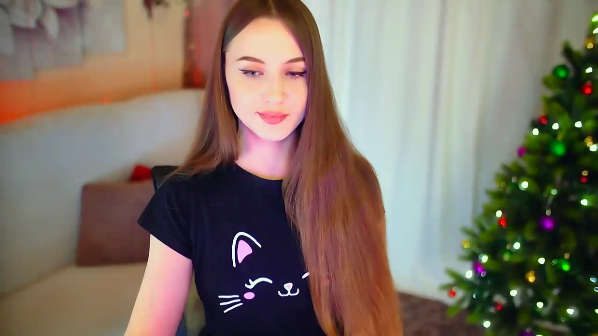 Gallery image thumbnail from Innocent_Soul's myfreecams stream on, 01/22/2024, 17:01 image 16 of 20