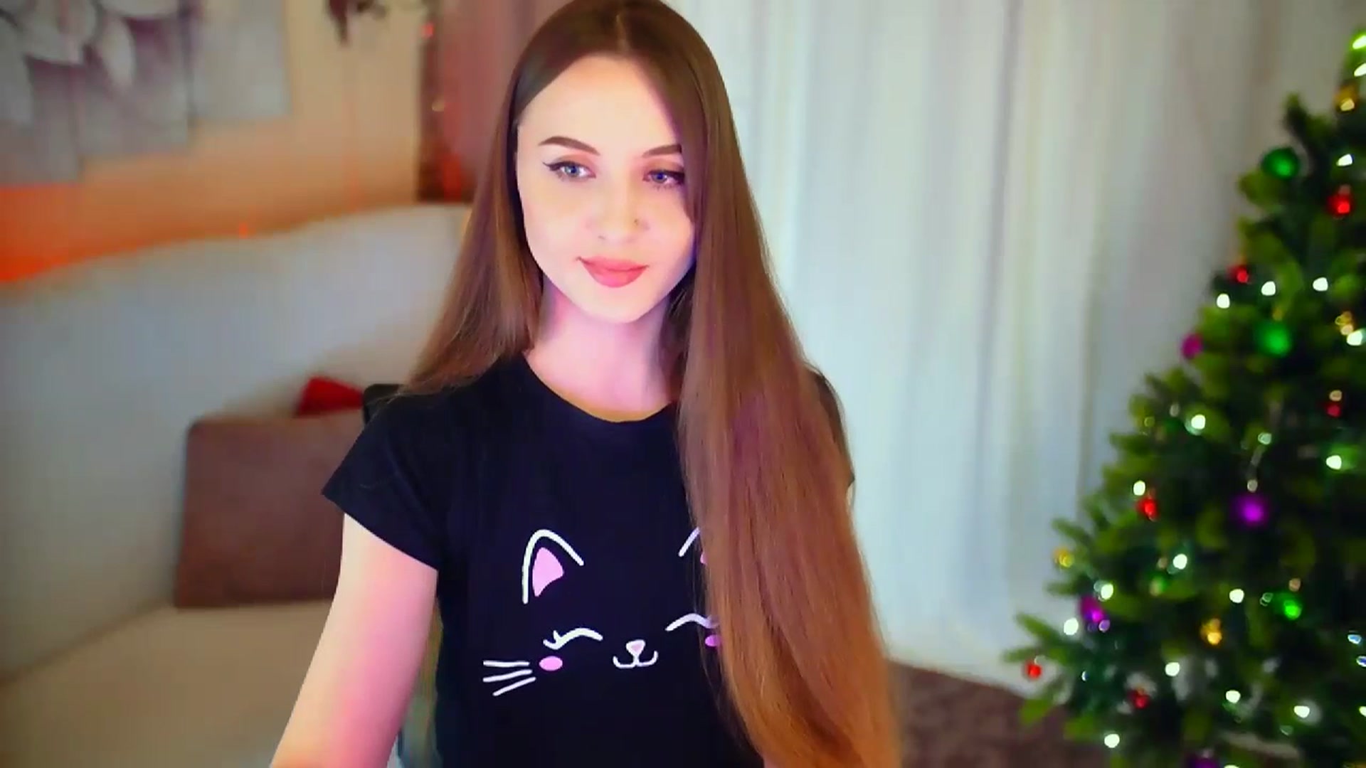 Gallery image thumbnail from Innocent_Soul's myfreecams stream on, 01/22/2024, 17:01 image 13 of 20
