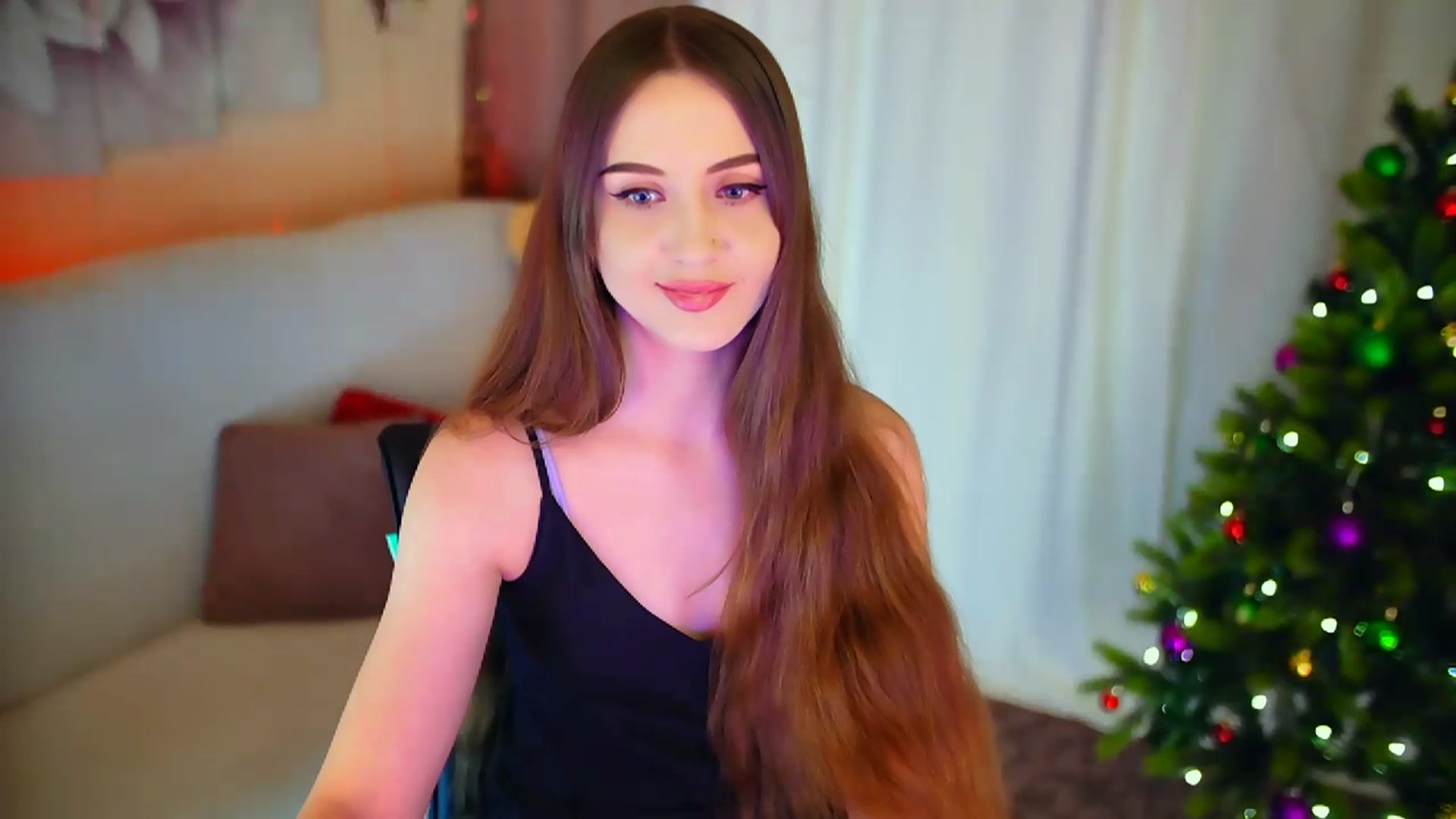 Gallery image thumbnail from Innocent_Soul's myfreecams stream on, 01/23/2024, 16:06 image 12 of 20