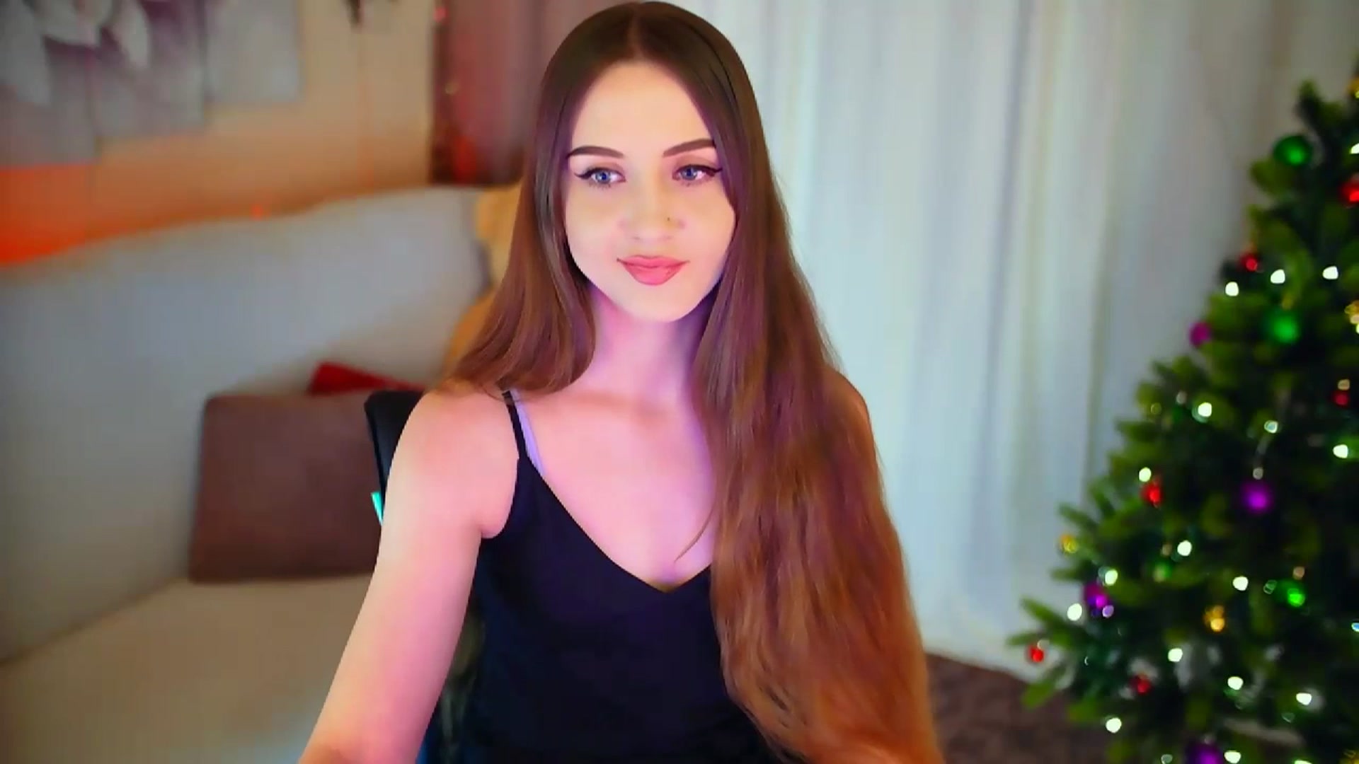 Gallery image thumbnail from Innocent_Soul's myfreecams stream on, 01/23/2024, 16:06 image 8 of 20