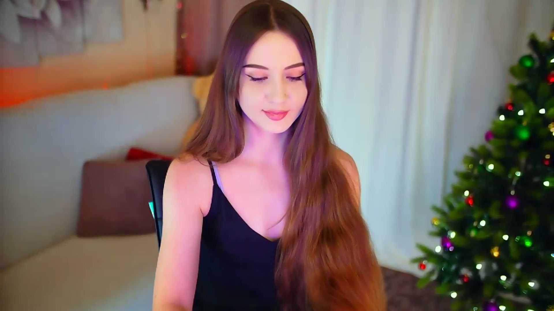 Gallery image thumbnail from Innocent_Soul's myfreecams stream on, 01/23/2024, 16:06 image 13 of 20