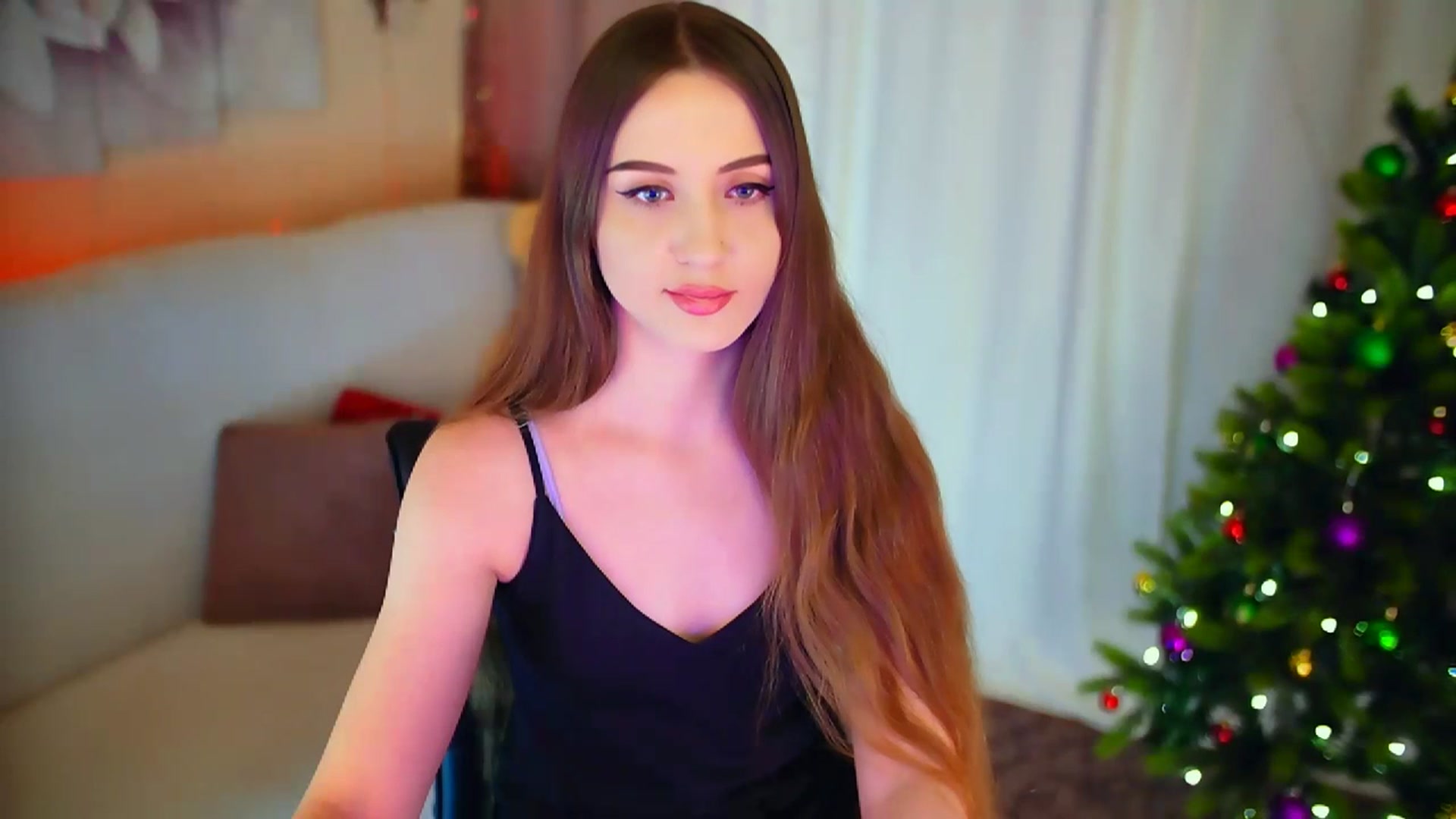 Gallery image thumbnail from Innocent_Soul's myfreecams stream on, 01/23/2024, 16:06 image 3 of 20