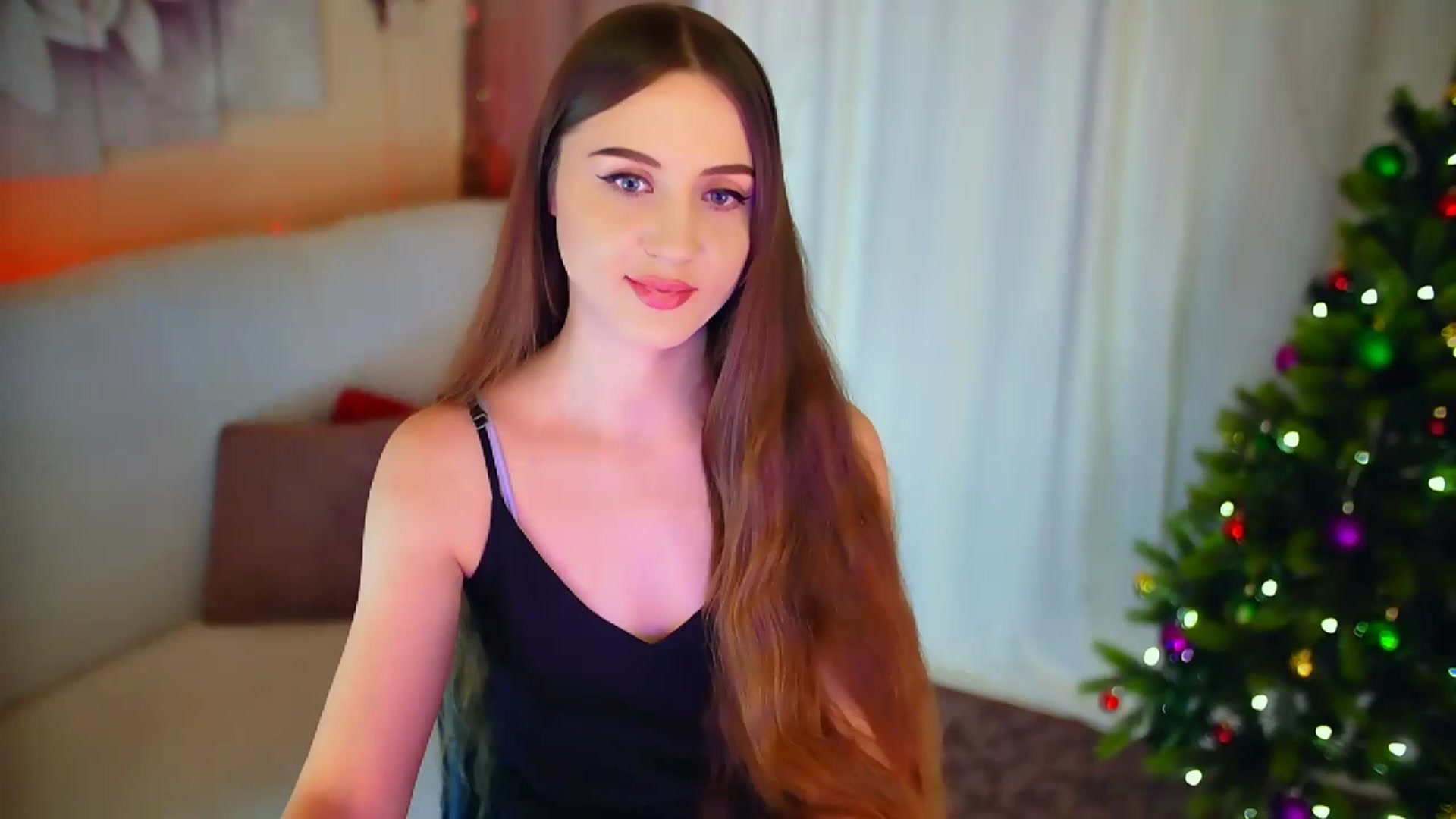Gallery image thumbnail from Innocent_Soul's myfreecams stream on, 01/23/2024, 17:08 image 15 of 20