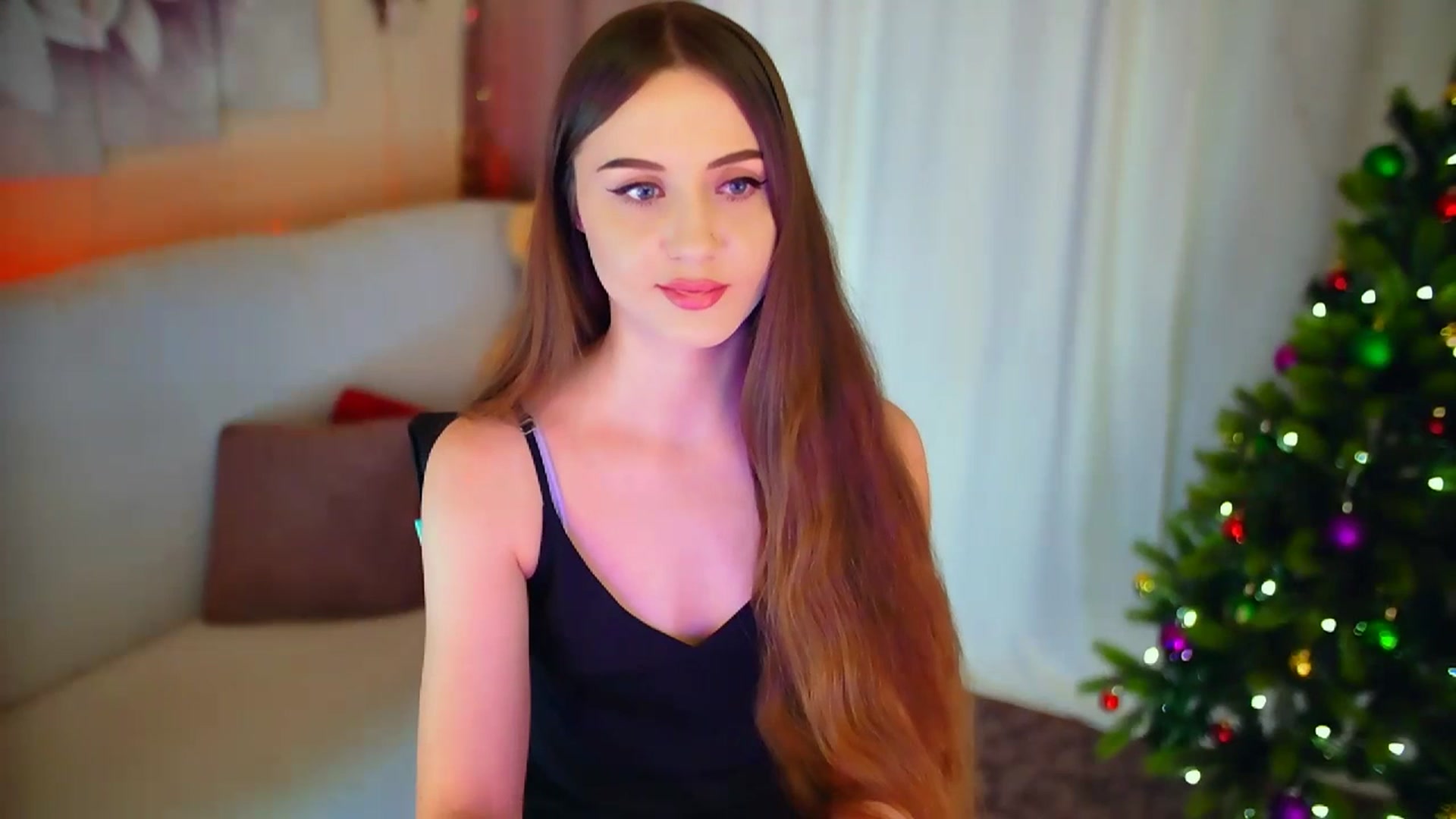 Gallery image thumbnail from Innocent_Soul's myfreecams stream on, 01/23/2024, 17:08 image 13 of 20
