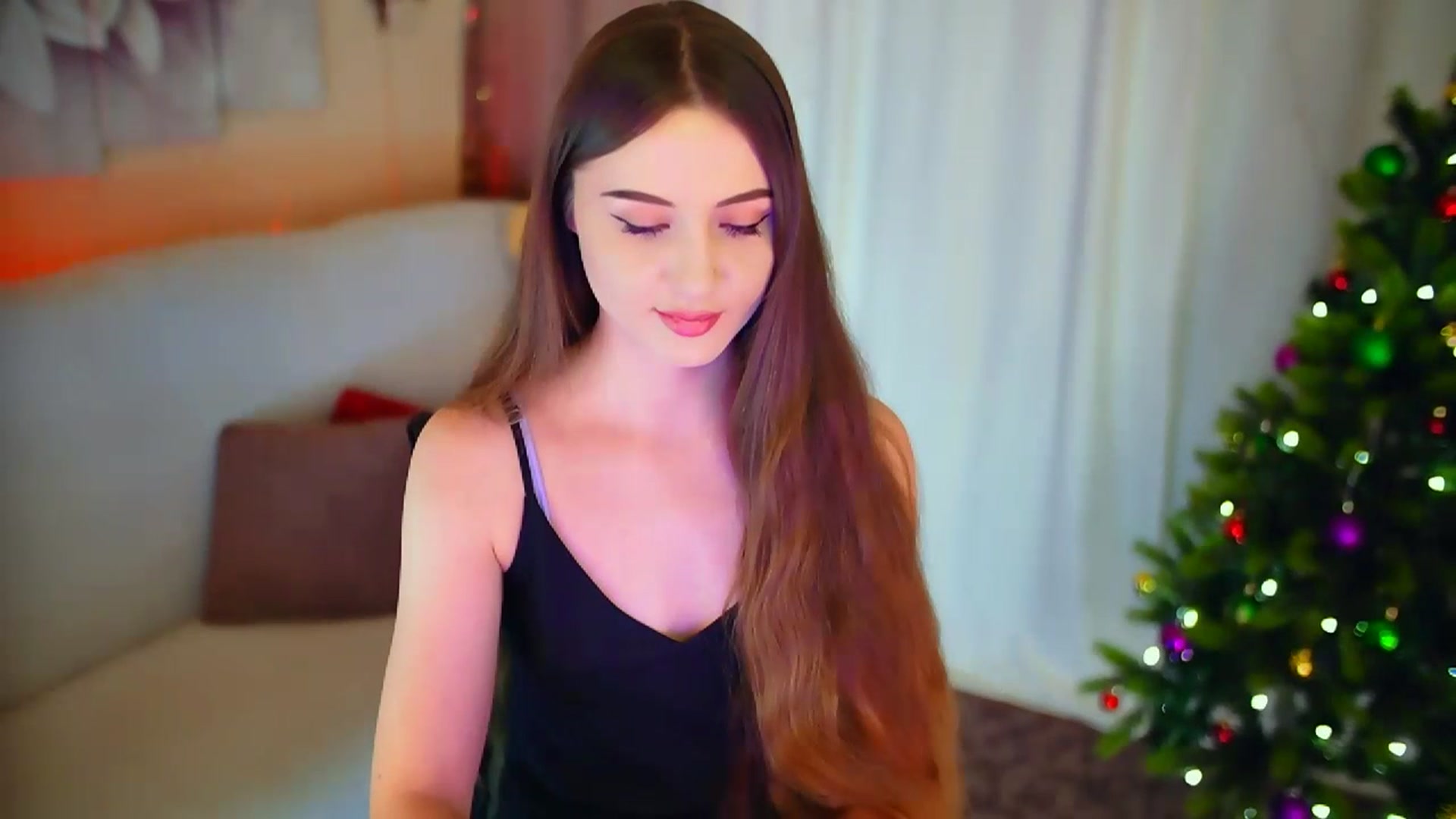 Gallery image thumbnail from Innocent_Soul's myfreecams stream on, 01/23/2024, 17:08 image 16 of 20