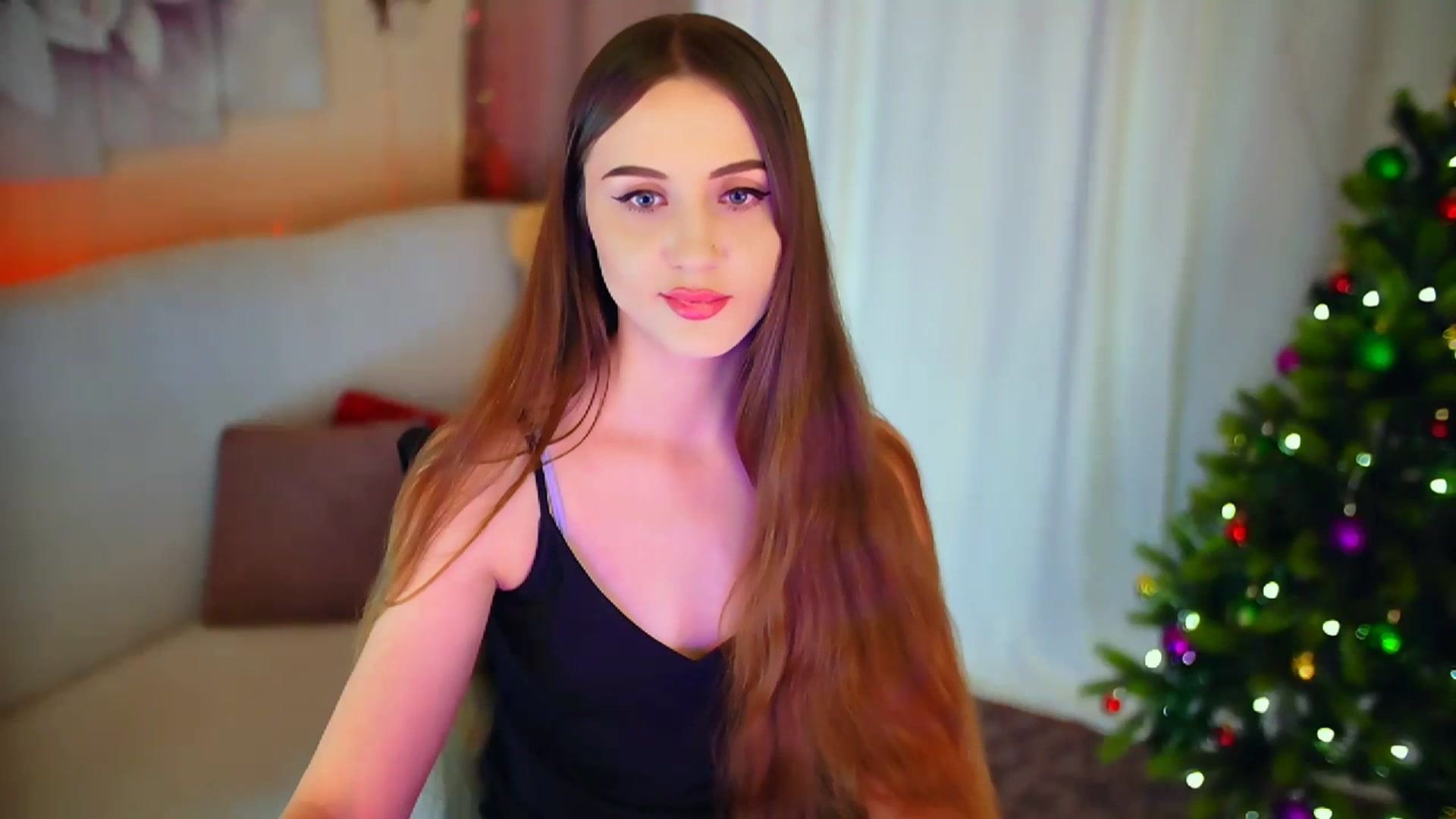Gallery image thumbnail from Innocent_Soul's myfreecams stream on, 01/23/2024, 20:06 image 10 of 20