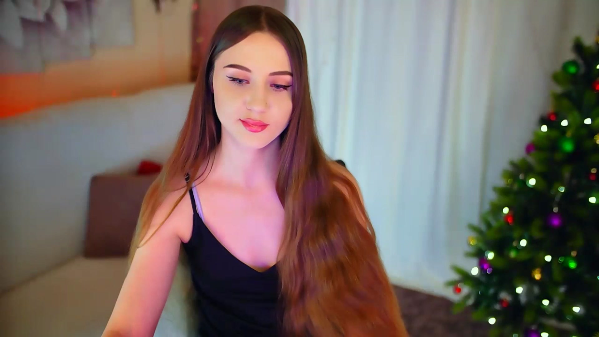 Gallery image thumbnail from Innocent_Soul's myfreecams stream on, 01/23/2024, 20:06 image 8 of 20