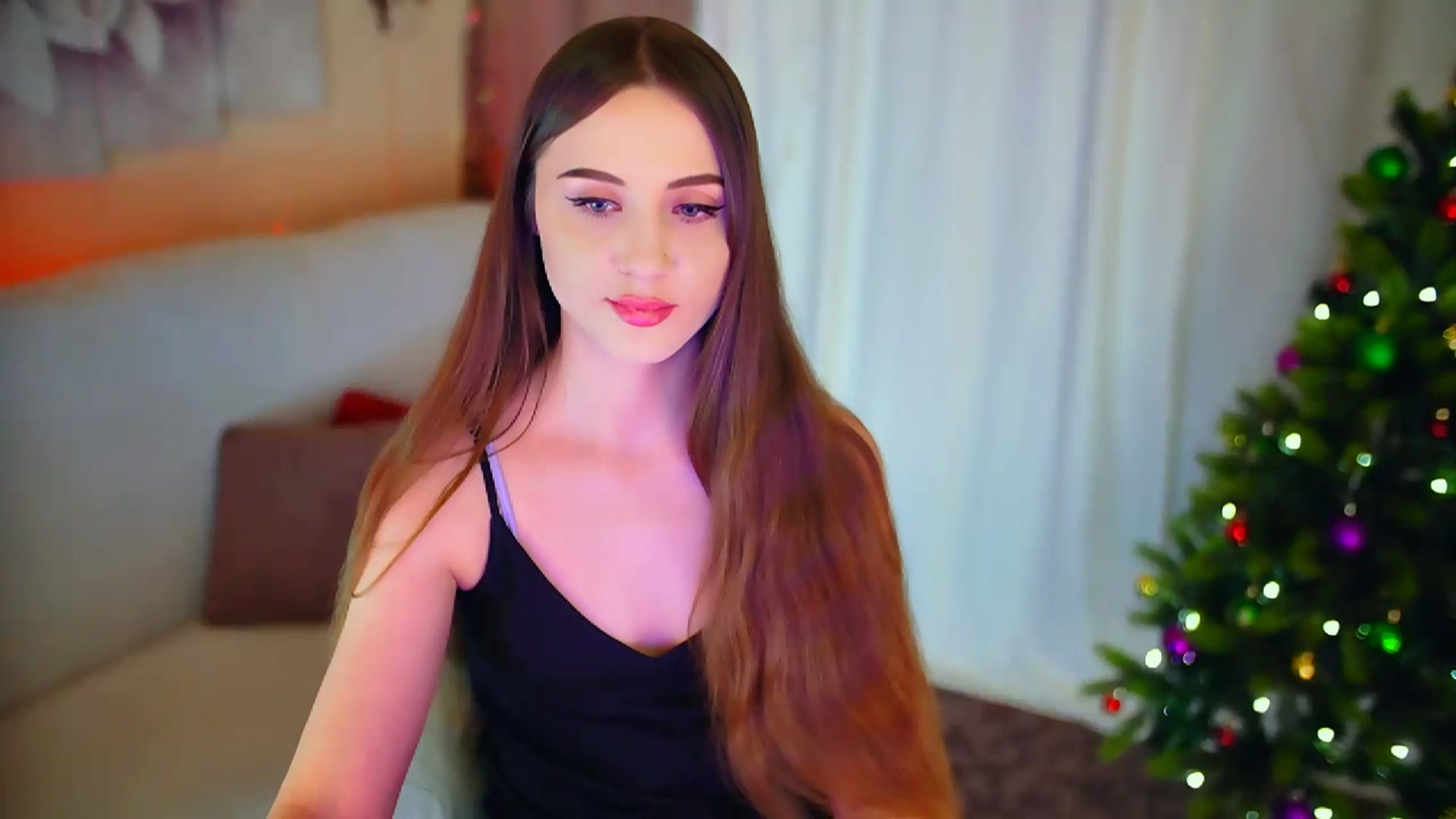 Gallery image thumbnail from Innocent_Soul's myfreecams stream on, 01/23/2024, 20:06 image 5 of 20