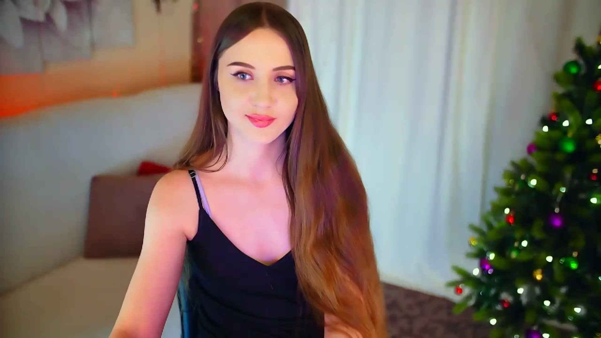 Gallery image thumbnail from Innocent_Soul's myfreecams stream on, 01/23/2024, 20:47 image 2 of 20