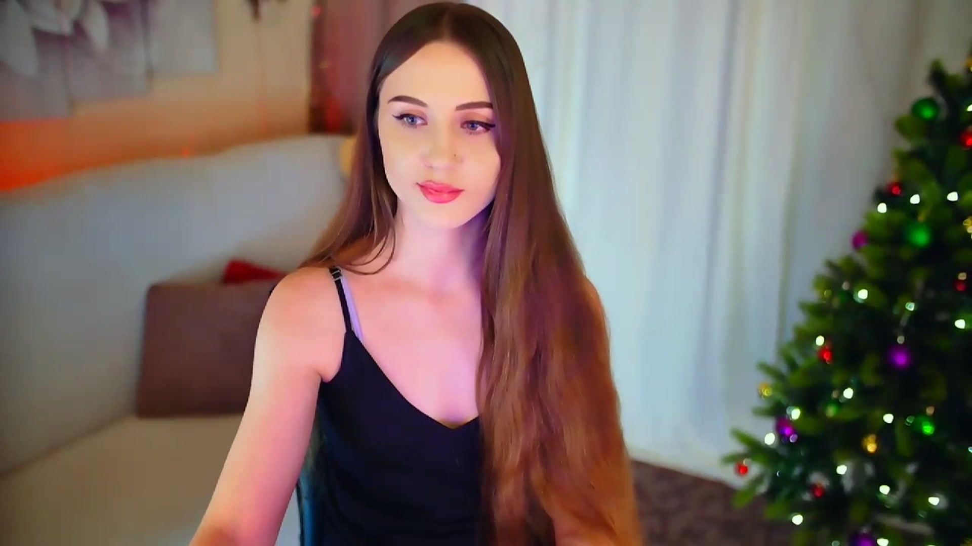 Gallery image thumbnail from Innocent_Soul's myfreecams stream on, 01/23/2024, 20:47 image 5 of 20