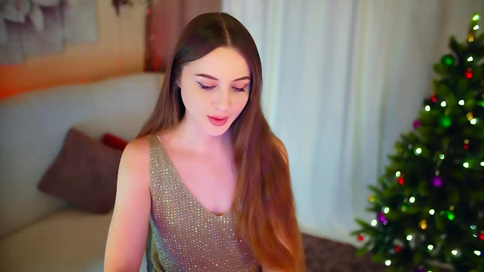 Gallery image thumbnail from Innocent_Soul's myfreecams stream on, 01/24/2024, 21:14 image 4 of 20