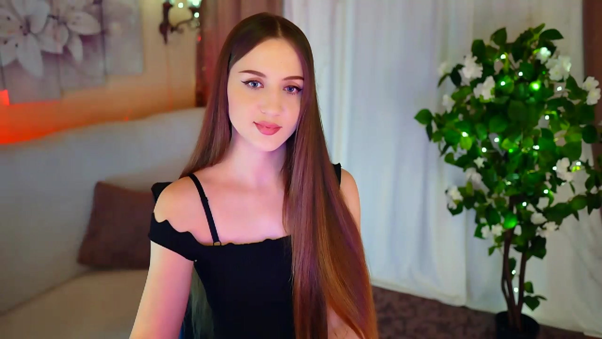 Gallery image thumbnail from Innocent_Soul's myfreecams stream on, 01/26/2024, 17:14 image 8 of 20