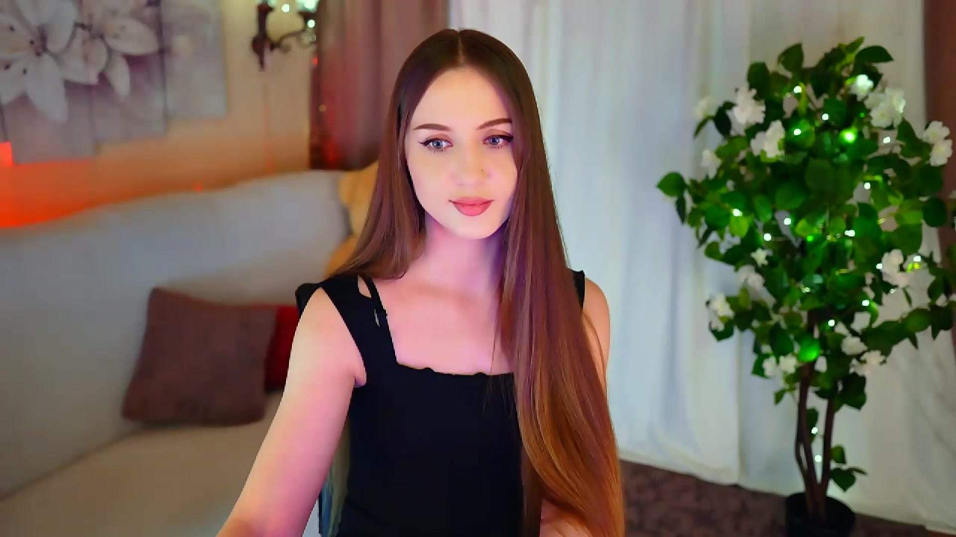 Gallery image thumbnail from Innocent_Soul's myfreecams stream on, 01/26/2024, 18:46 image 2 of 20