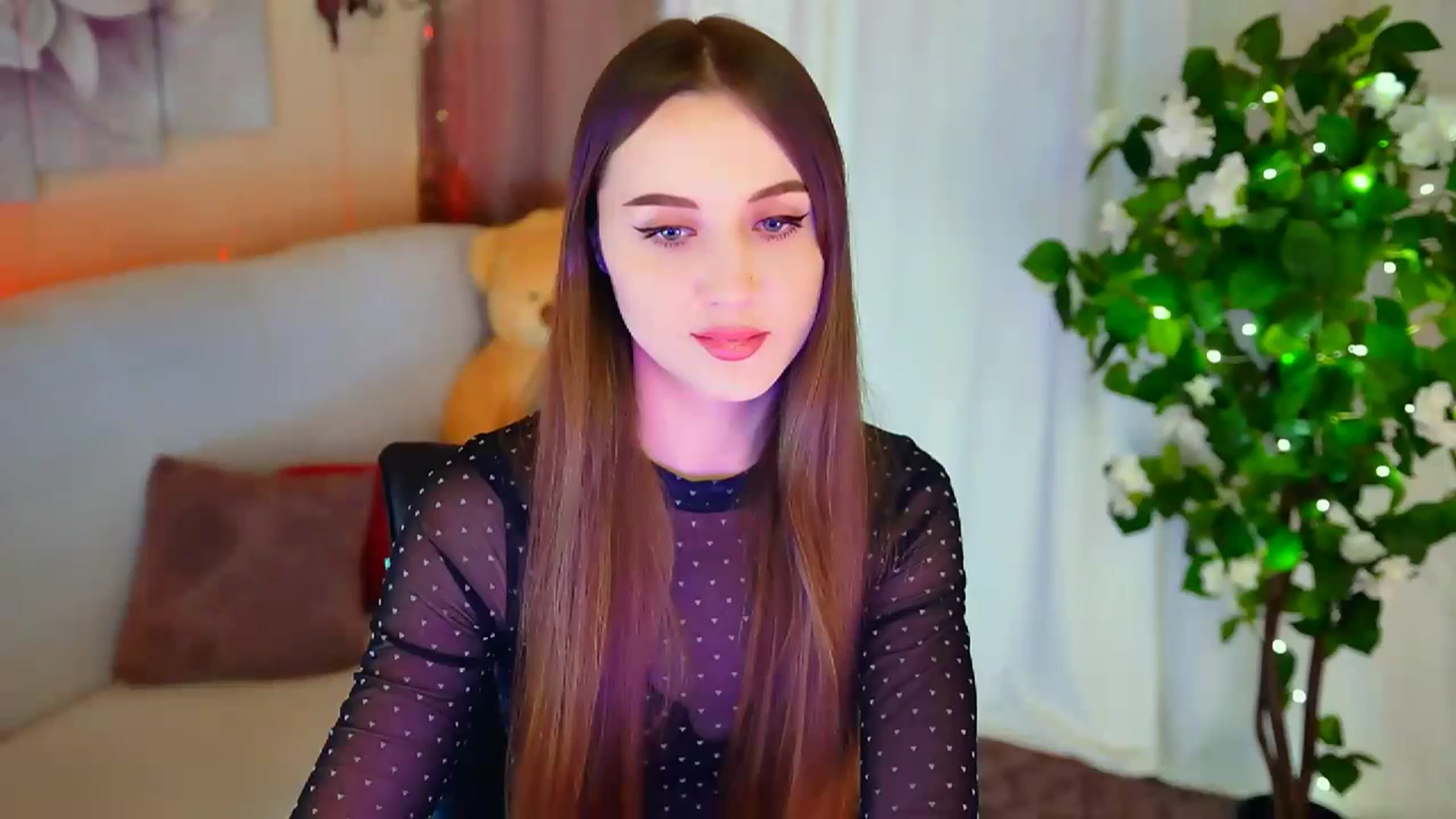 Gallery image thumbnail from Innocent_Soul's myfreecams stream on, 01/29/2024, 14:15 image 19 of 20