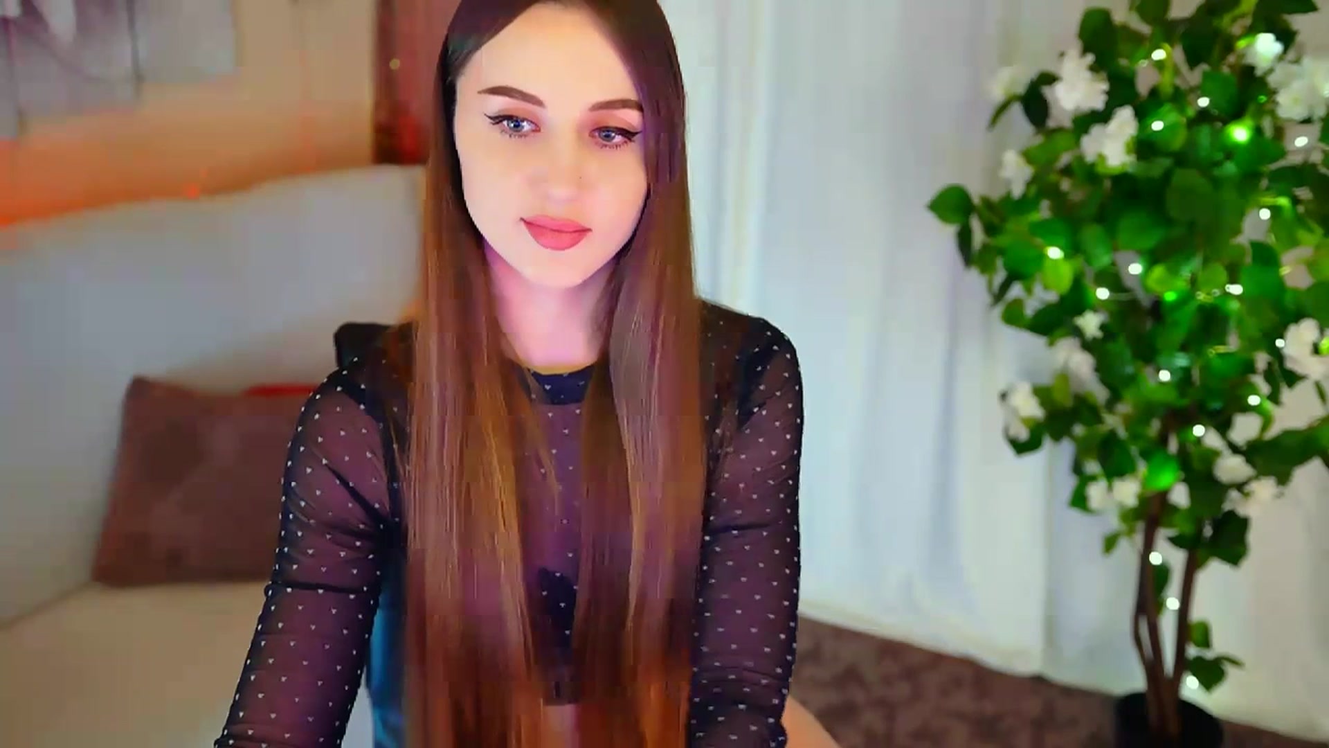 Gallery image thumbnail from Innocent_Soul's myfreecams stream on, 01/29/2024, 15:23 image 14 of 20