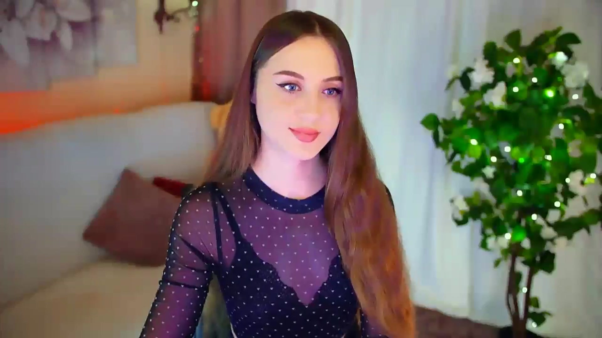 Gallery image thumbnail from Innocent_Soul's myfreecams stream on, 02/13/2024, 14:05 image 10 of 20