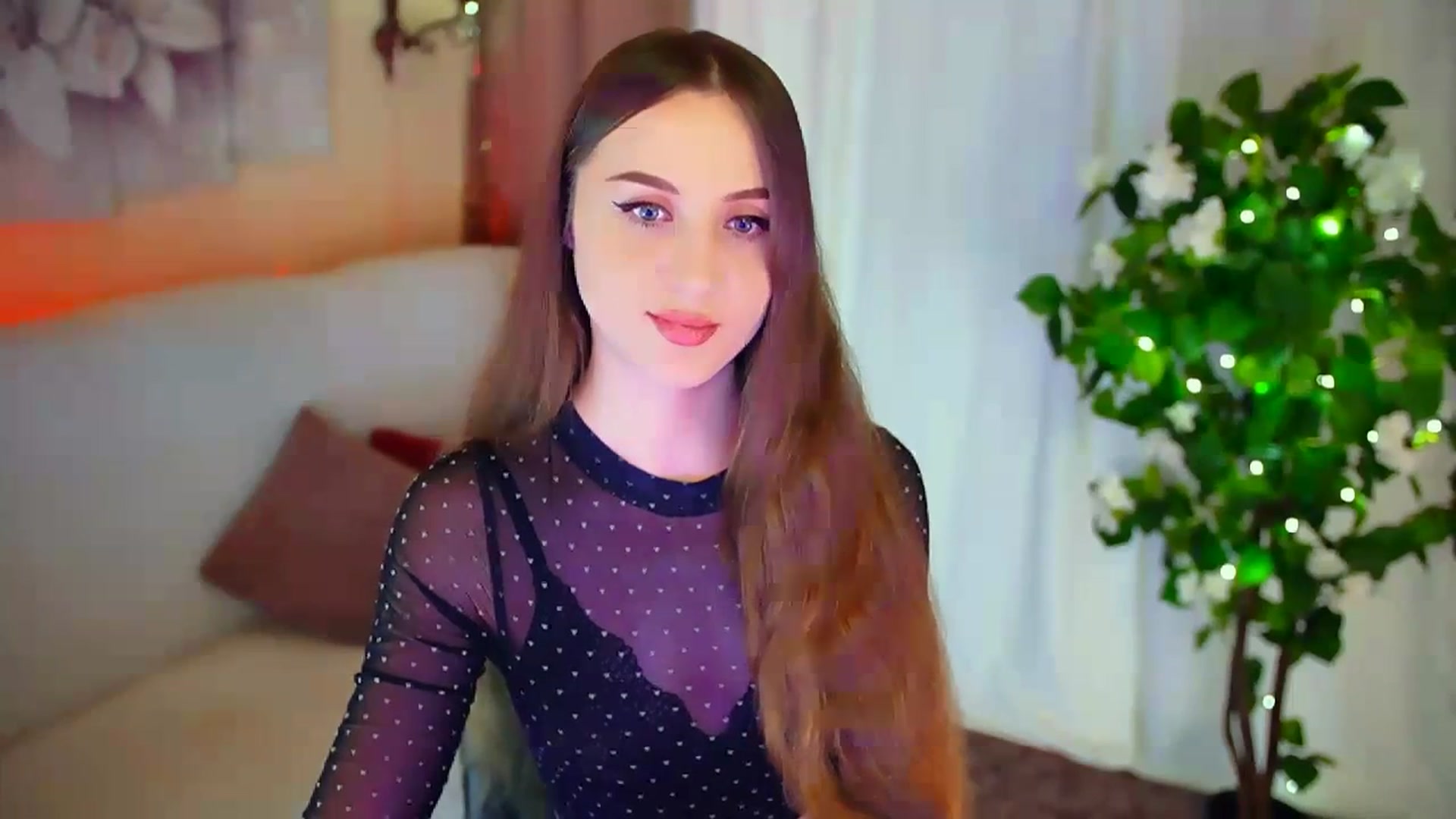 Gallery image thumbnail from Innocent_Soul's myfreecams stream on, 02/13/2024, 14:05 image 14 of 20
