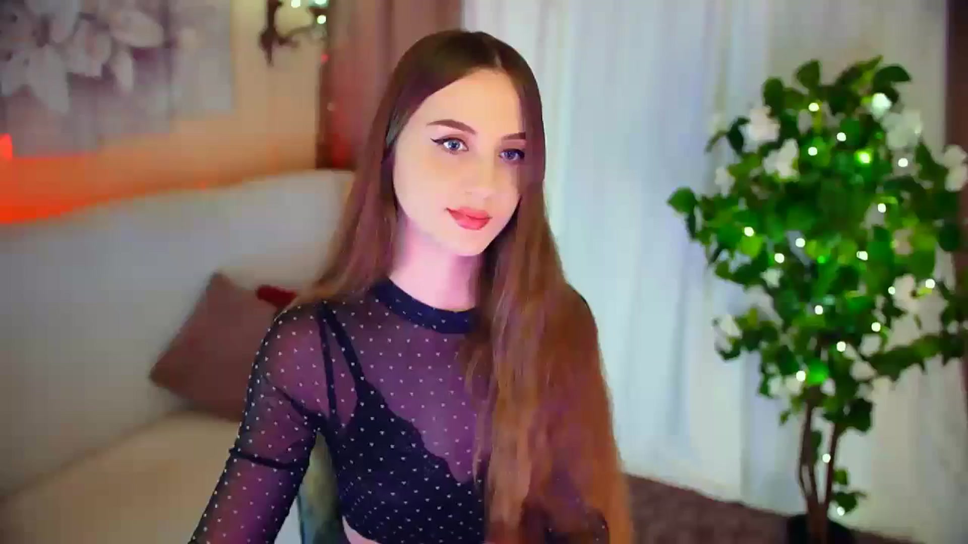 Gallery image thumbnail from Innocent_Soul's myfreecams stream on, 02/13/2024, 15:31 image 19 of 20