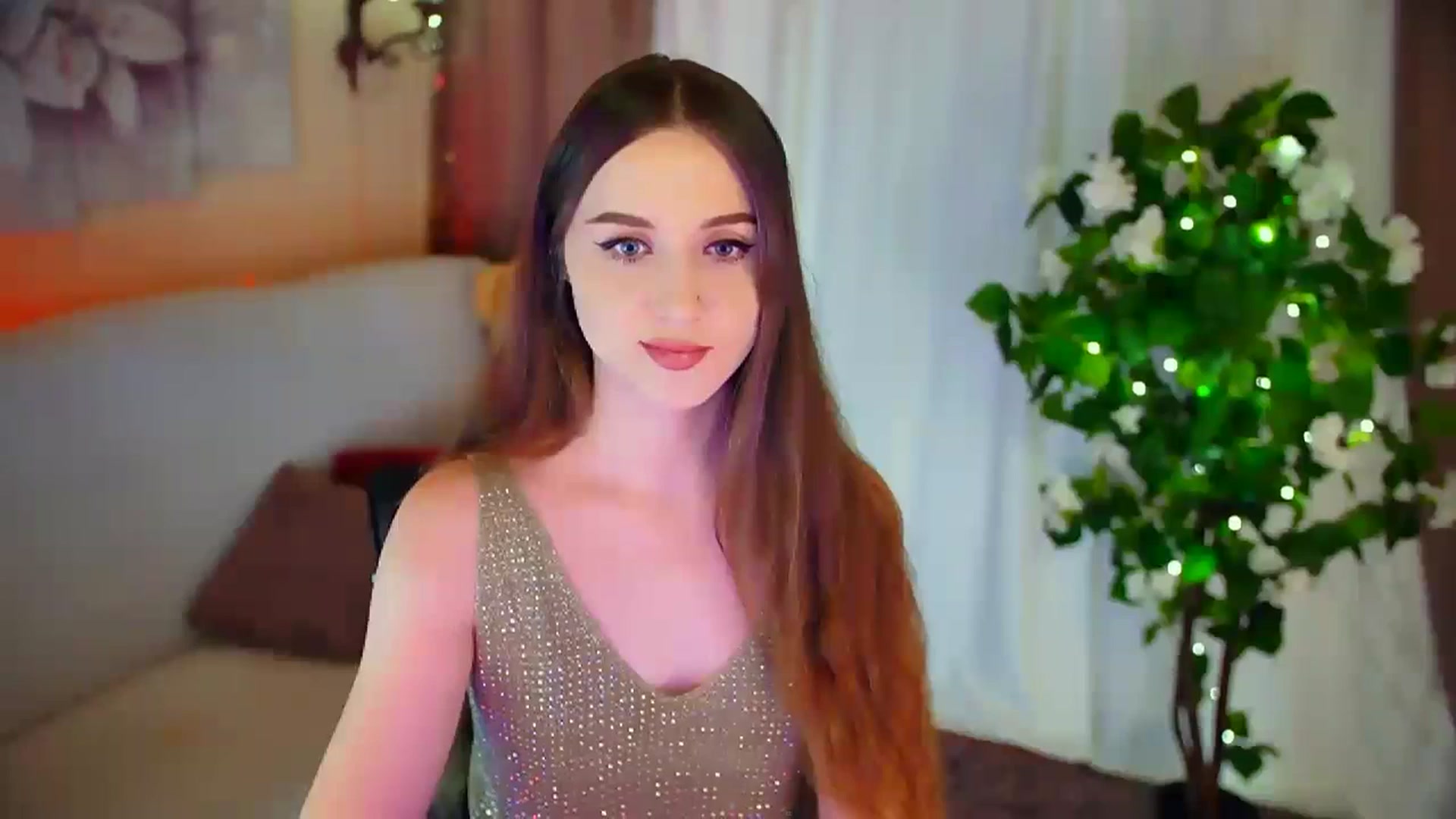 Gallery image thumbnail from Innocent_Soul's myfreecams stream on, 02/19/2024, 16:22 image 10 of 20