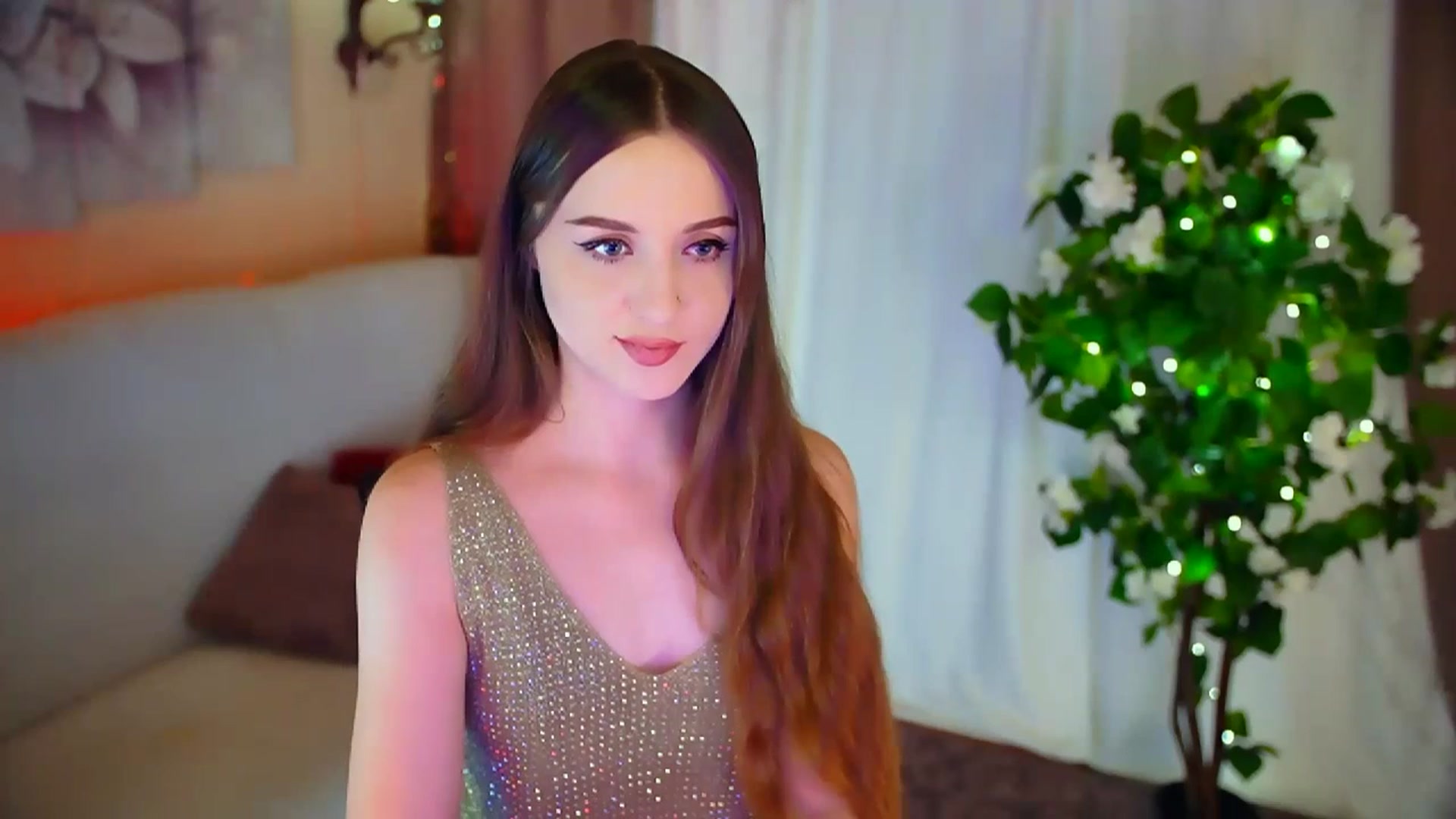 Gallery image thumbnail from Innocent_Soul's myfreecams stream on, 02/19/2024, 16:22 image 14 of 20