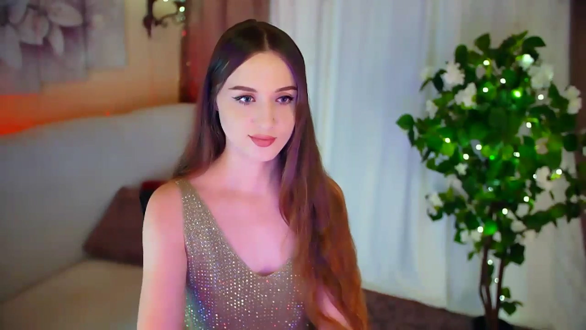 Gallery image thumbnail from Innocent_Soul's myfreecams stream on, 02/19/2024, 17:10 image 4 of 20