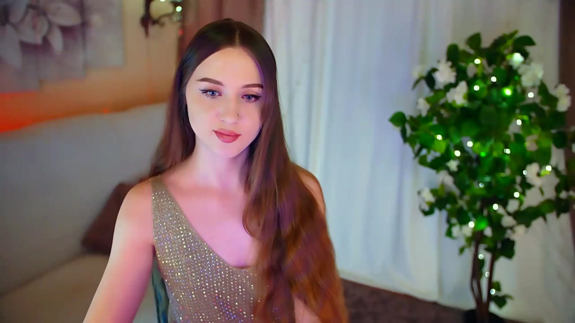 Gallery image thumbnail from Innocent_Soul's myfreecams stream on, 02/19/2024, 17:10 image 15 of 20