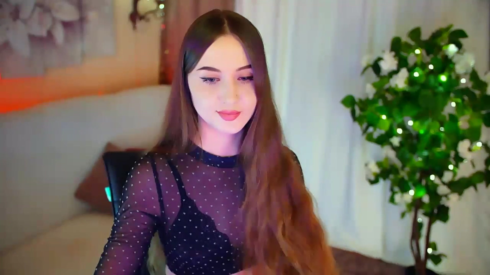 Gallery image thumbnail from Innocent_Soul's myfreecams stream on, 02/26/2024, 17:12 image 15 of 20