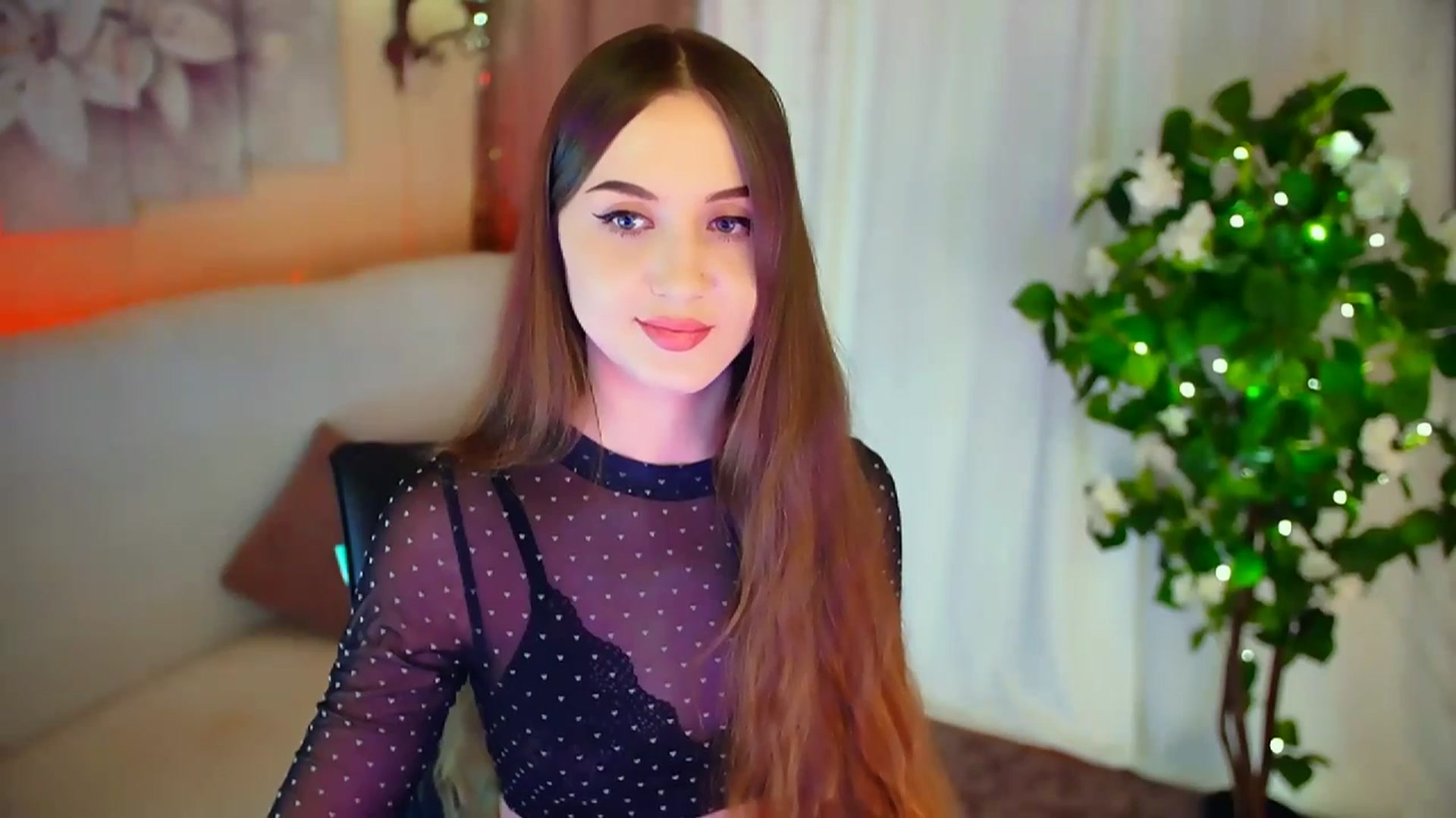 Gallery image thumbnail from Innocent_Soul's myfreecams stream on, 02/26/2024, 17:12 image 20 of 20