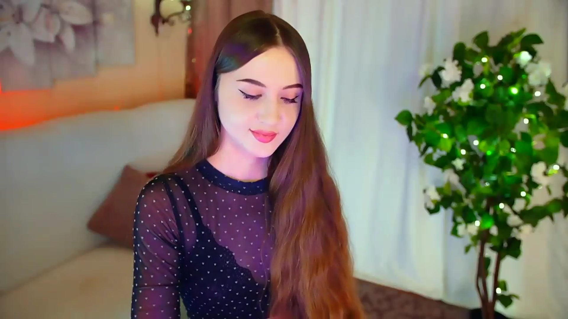 Gallery image thumbnail from Innocent_Soul's myfreecams stream on, 02/26/2024, 18:35 image 15 of 20