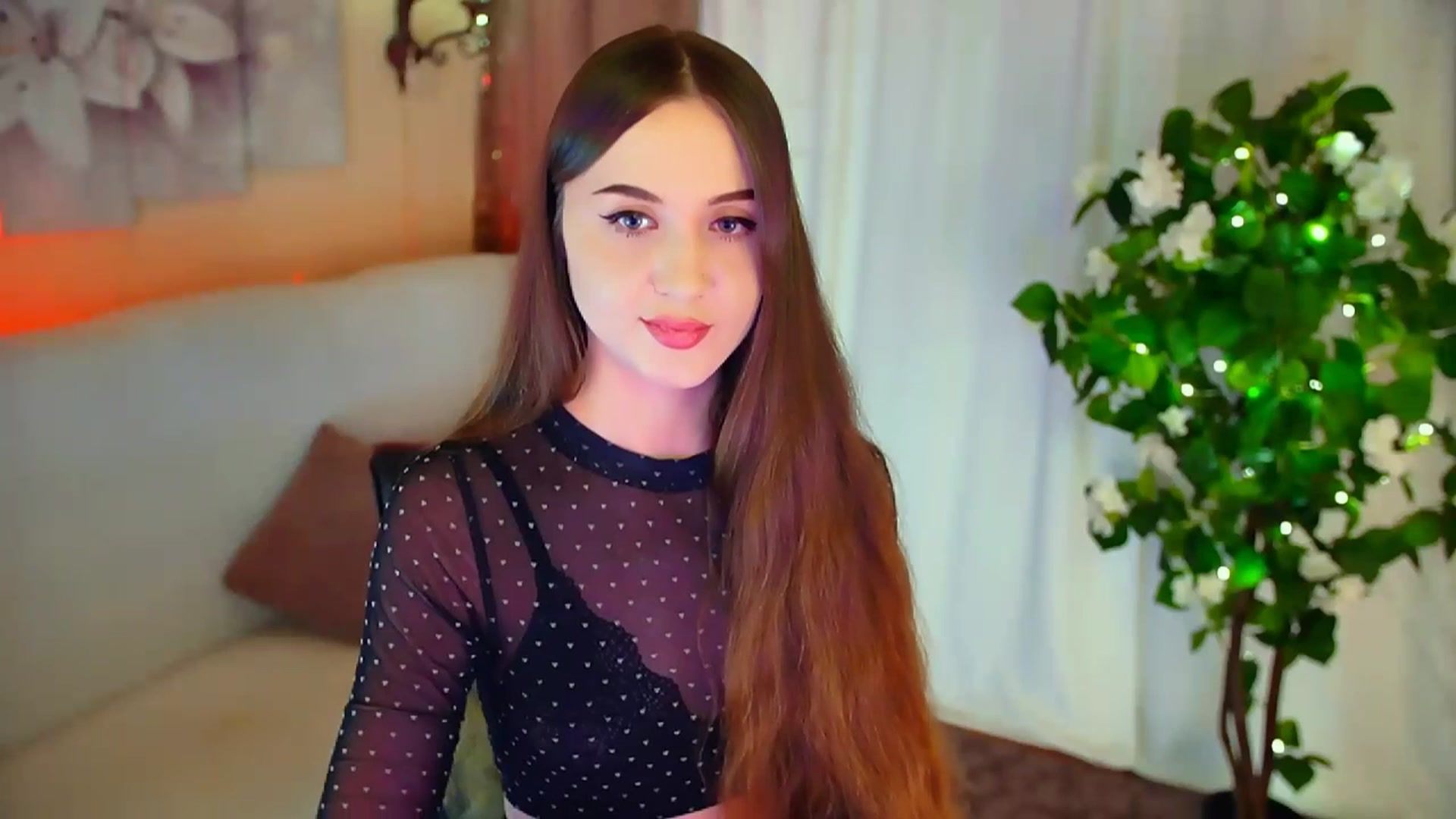 Gallery image thumbnail from Innocent_Soul's myfreecams stream on, 02/26/2024, 18:35 image 16 of 20