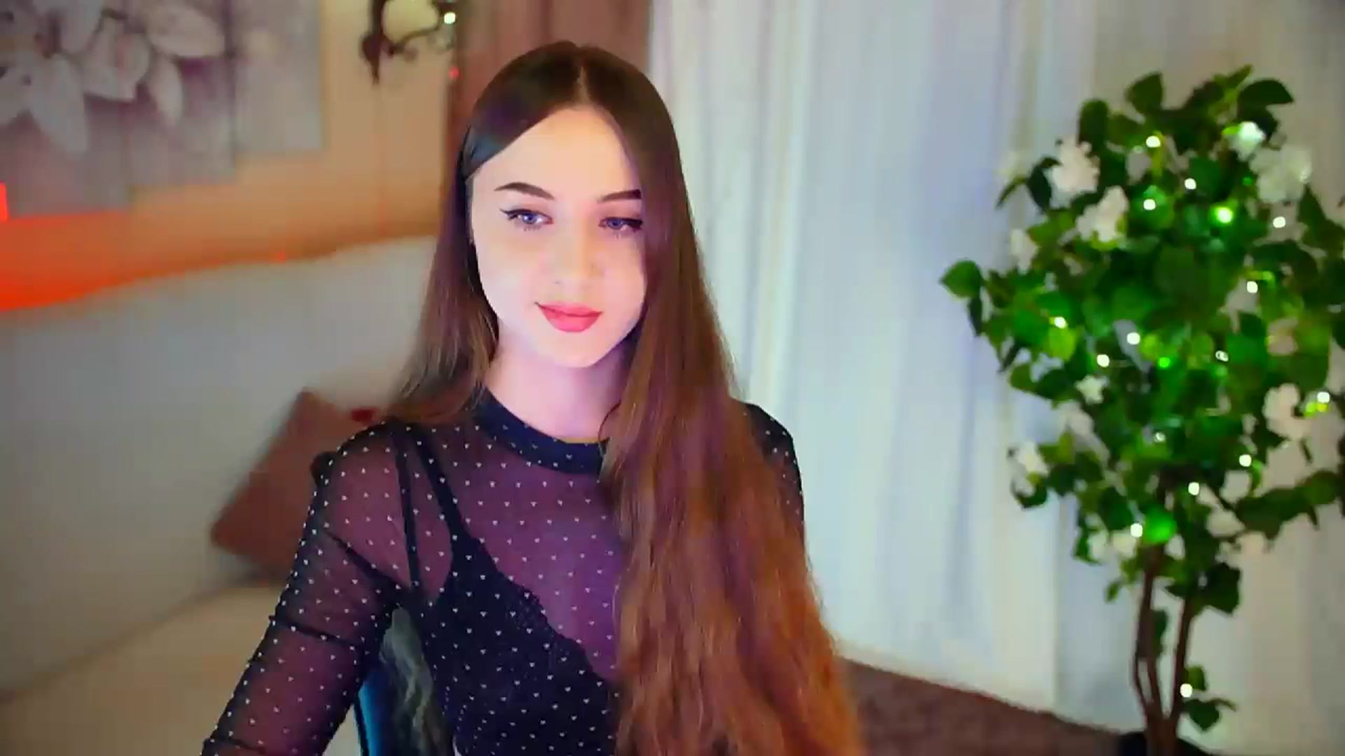 Gallery image thumbnail from Innocent_Soul's myfreecams stream on, 02/26/2024, 19:31 image 3 of 20