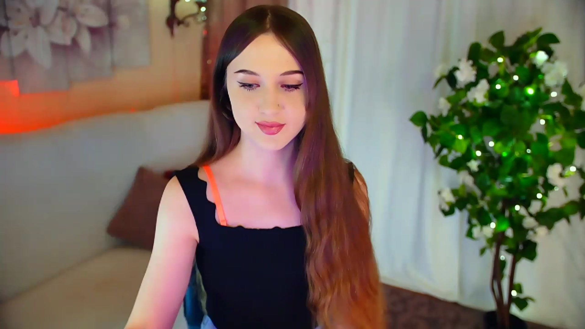 Gallery image thumbnail from Innocent_Soul's myfreecams stream on, 03/01/2024, 16:02 image 4 of 20