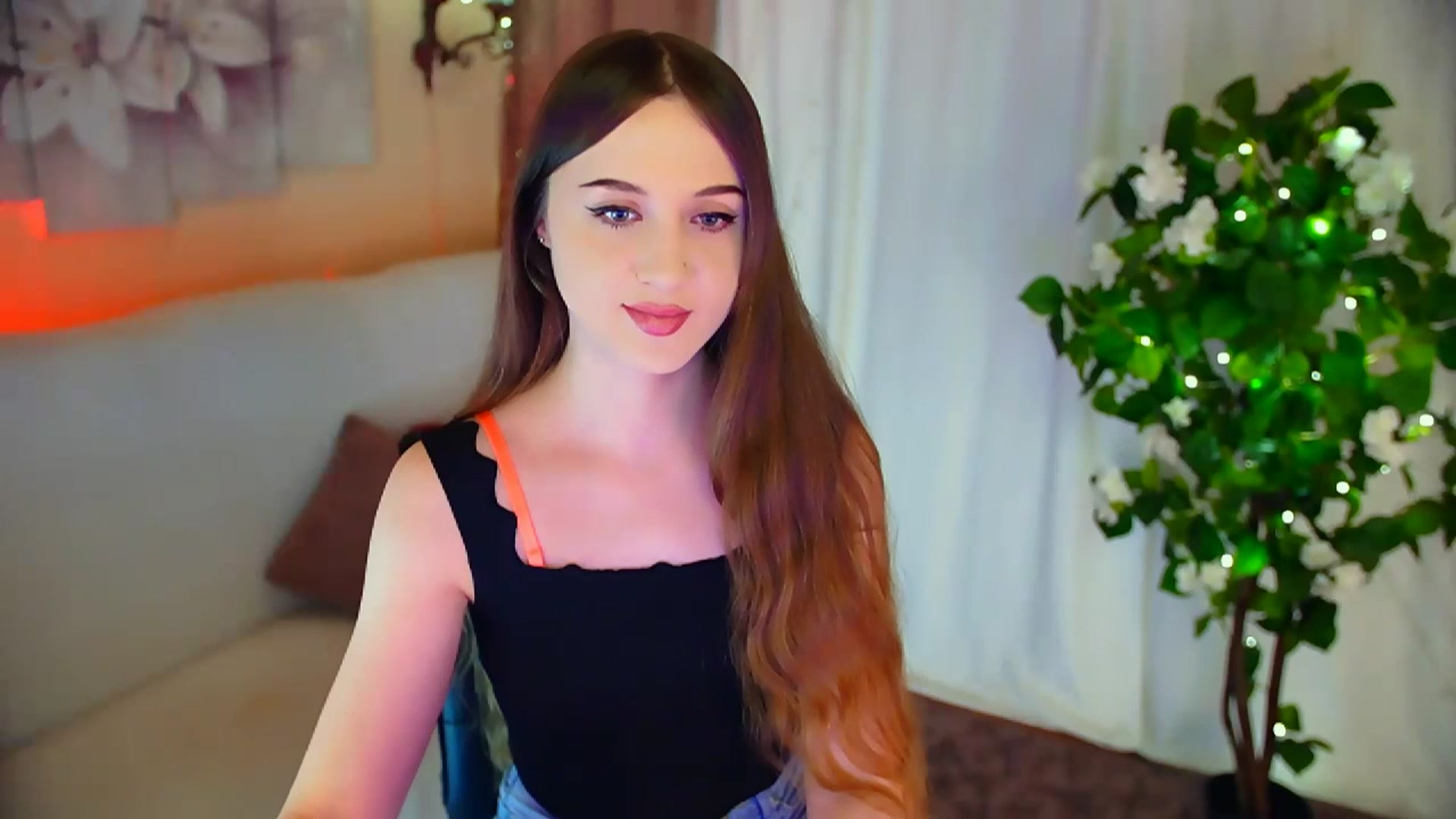 Gallery image thumbnail from Innocent_Soul's myfreecams stream on, 03/01/2024, 16:02 image 1 of 20