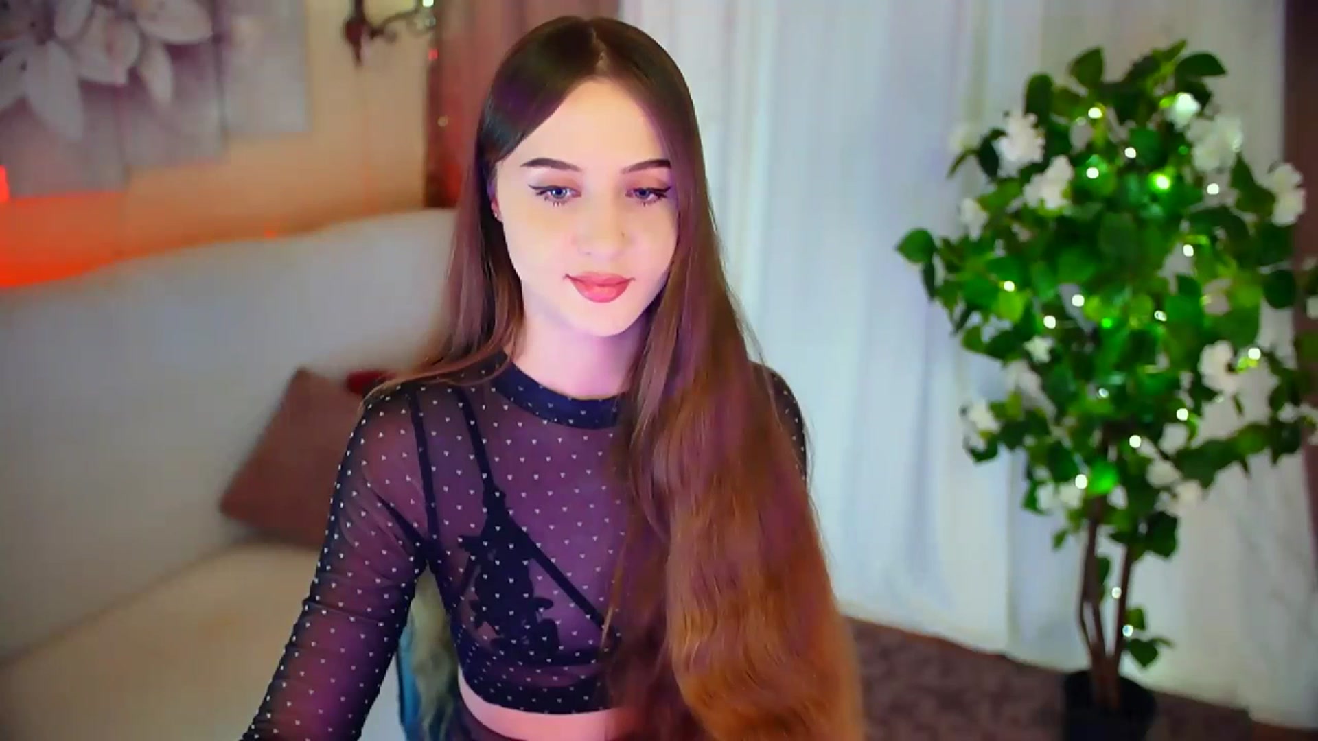Gallery image thumbnail from Innocent_Soul's myfreecams stream on, 03/02/2024, 20:08 image 3 of 20