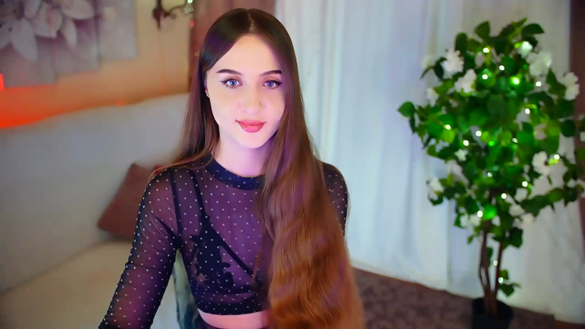 Gallery image thumbnail from Innocent_Soul's myfreecams stream on, 03/02/2024, 20:08 image 1 of 20