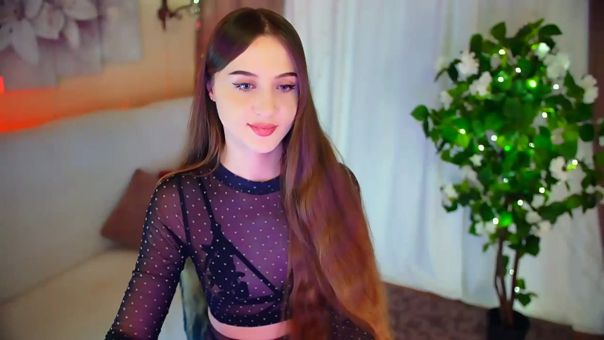 Gallery image thumbnail from Innocent_Soul's myfreecams stream on, 03/02/2024, 20:08 image 6 of 20