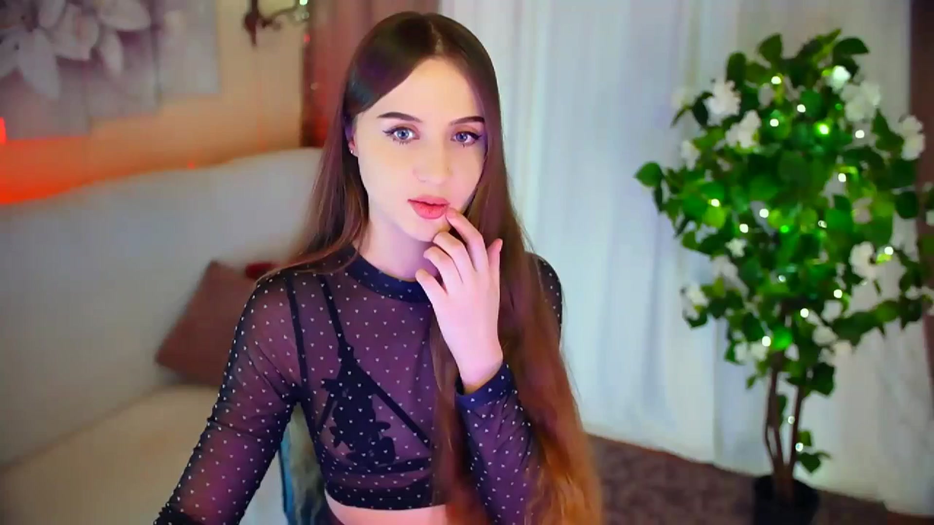 Gallery image thumbnail from Innocent_Soul's myfreecams stream on, 03/02/2024, 20:08 image 15 of 20