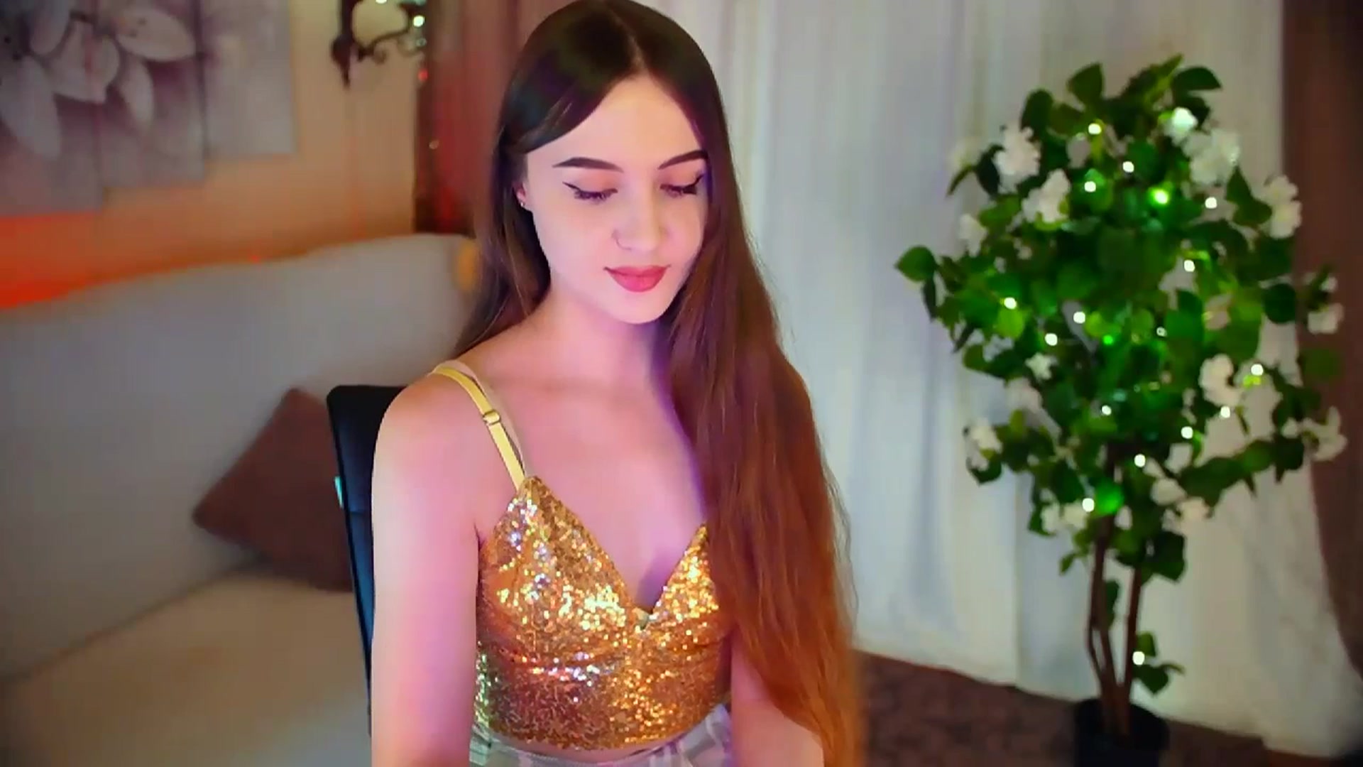 Gallery image thumbnail from Innocent_Soul's myfreecams stream on, 03/04/2024, 19:26 image 15 of 20