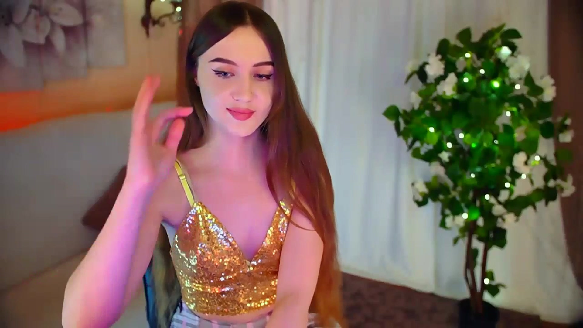Gallery image thumbnail from Innocent_Soul's myfreecams stream on, 03/04/2024, 19:26 image 17 of 20