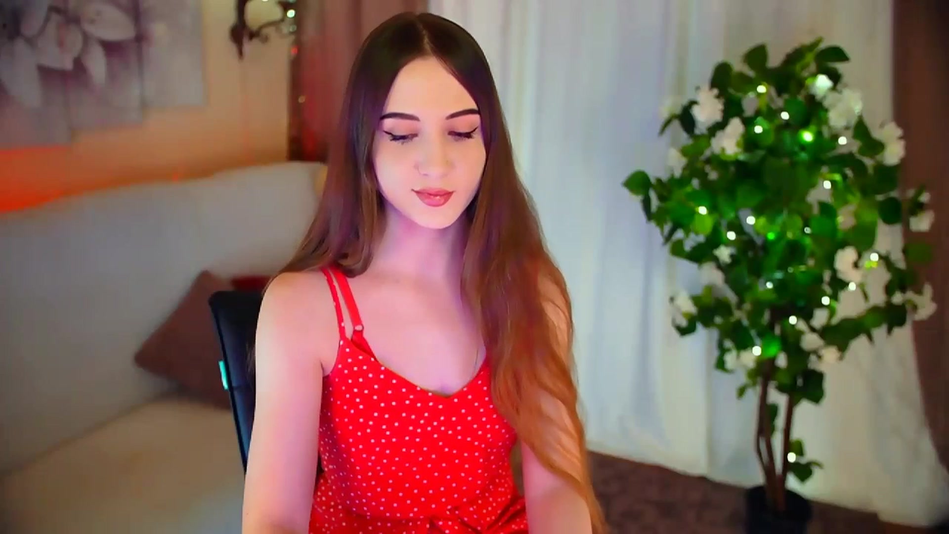 Gallery image thumbnail from Innocent_Soul's myfreecams stream on, 03/05/2024, 15:52 image 5 of 20